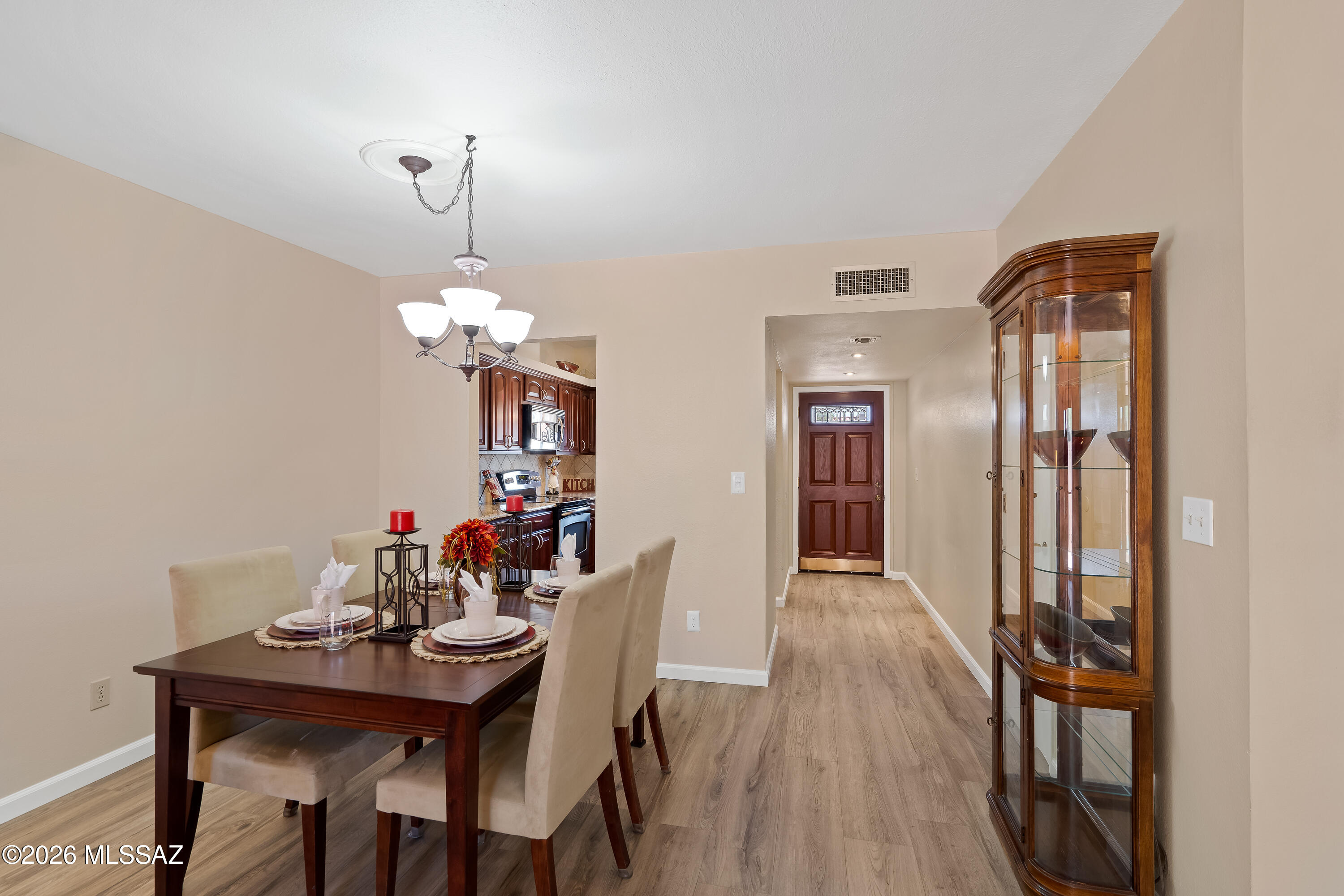 Pantano Park Townhouses - Residential