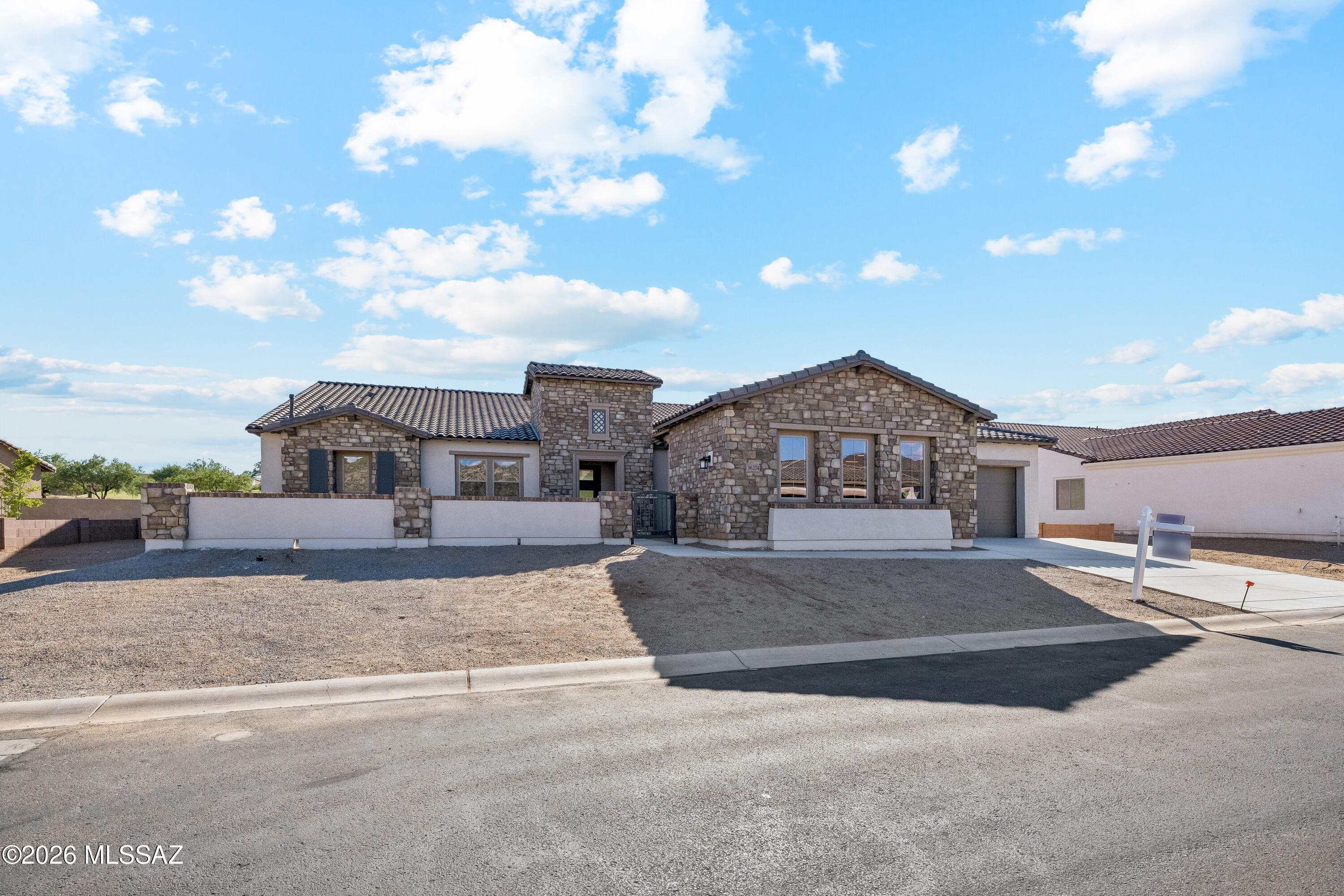Saddlebrooke - Residential