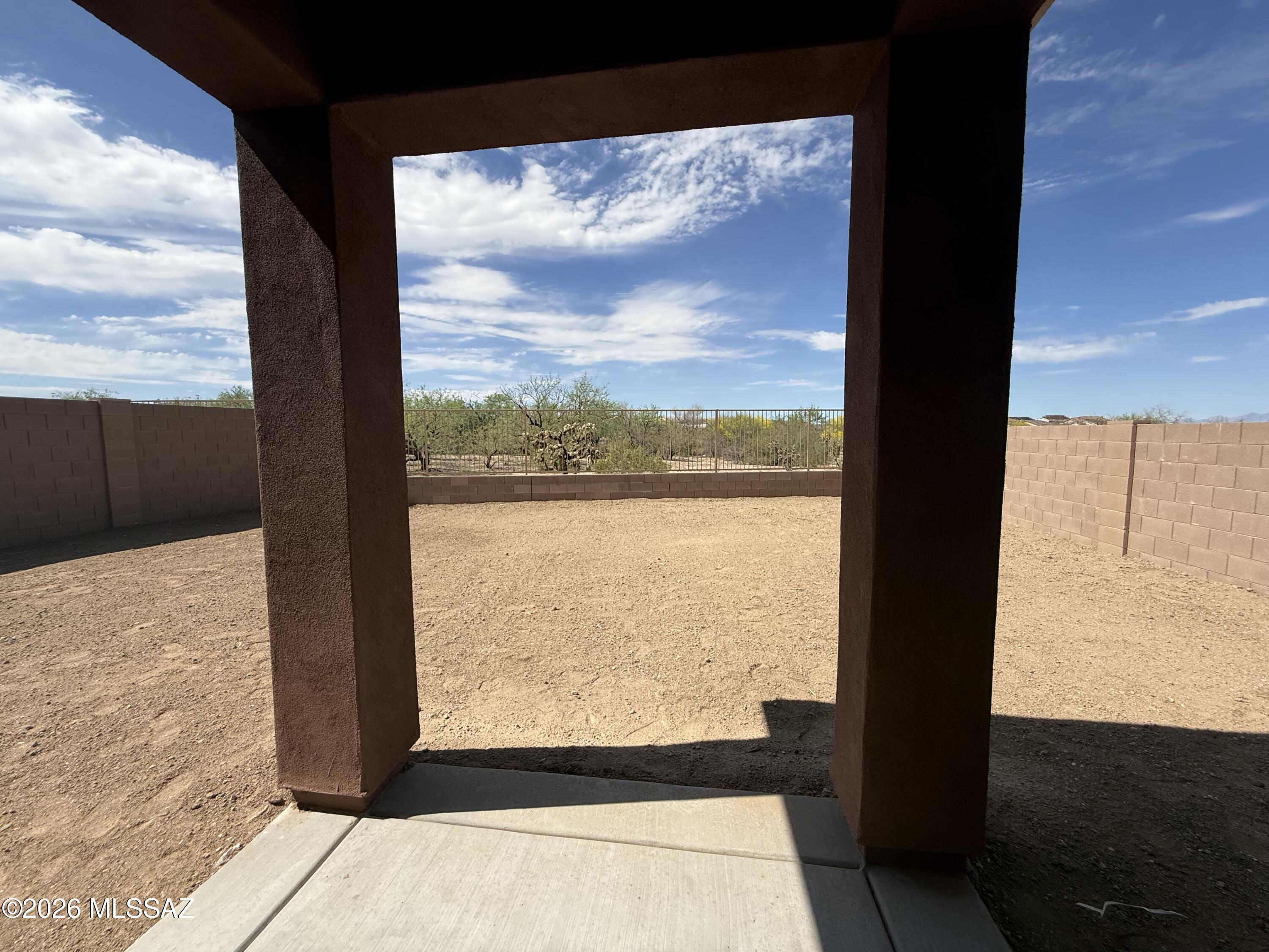 Entranda Del Toro - Residential