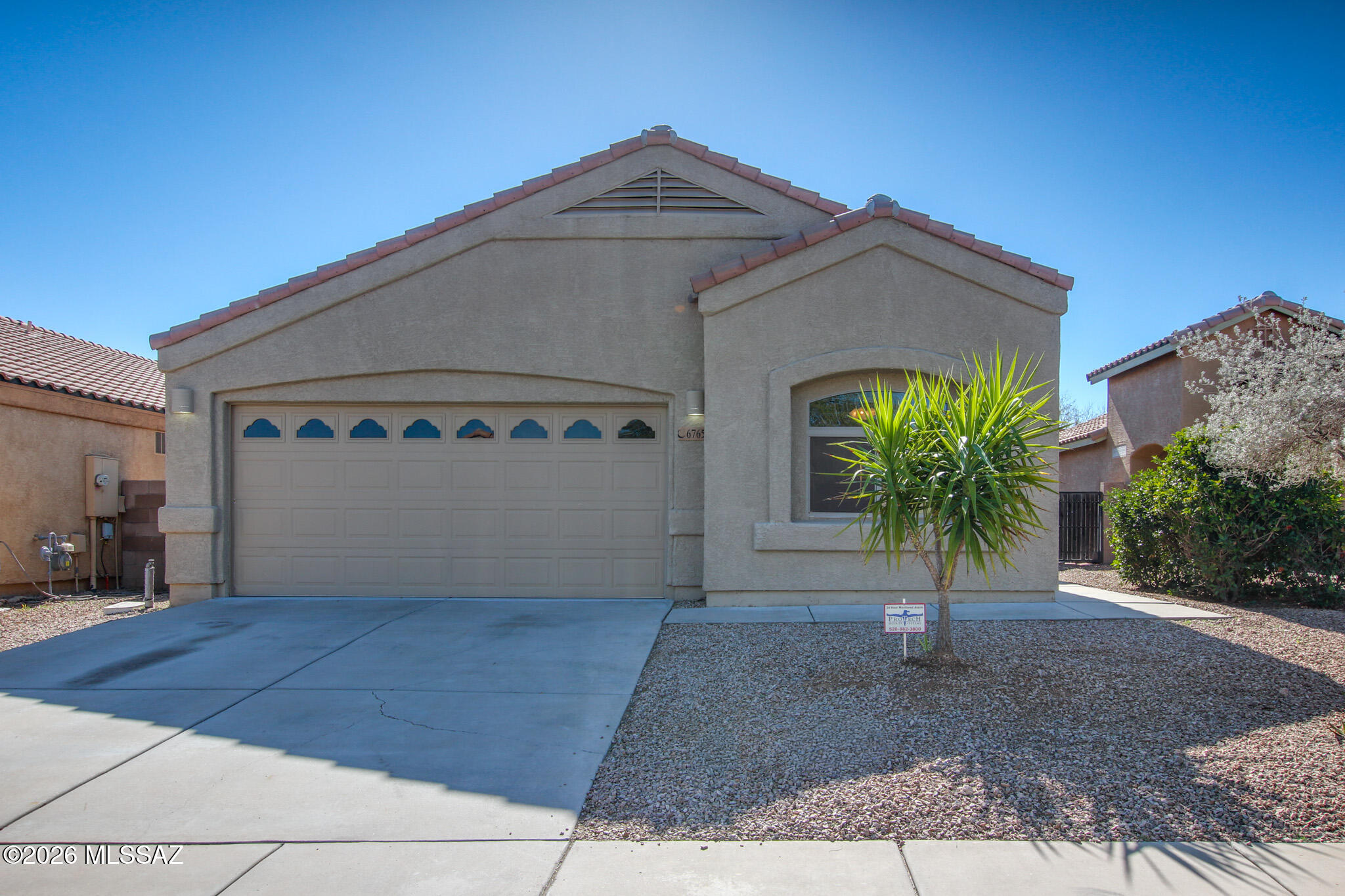 Now available!  Contemporary single story family home.  Refreshed with plush carpet, interior paint, new stainless steel stove and new AC.   Convenient location with quick freeway access.  A must see!