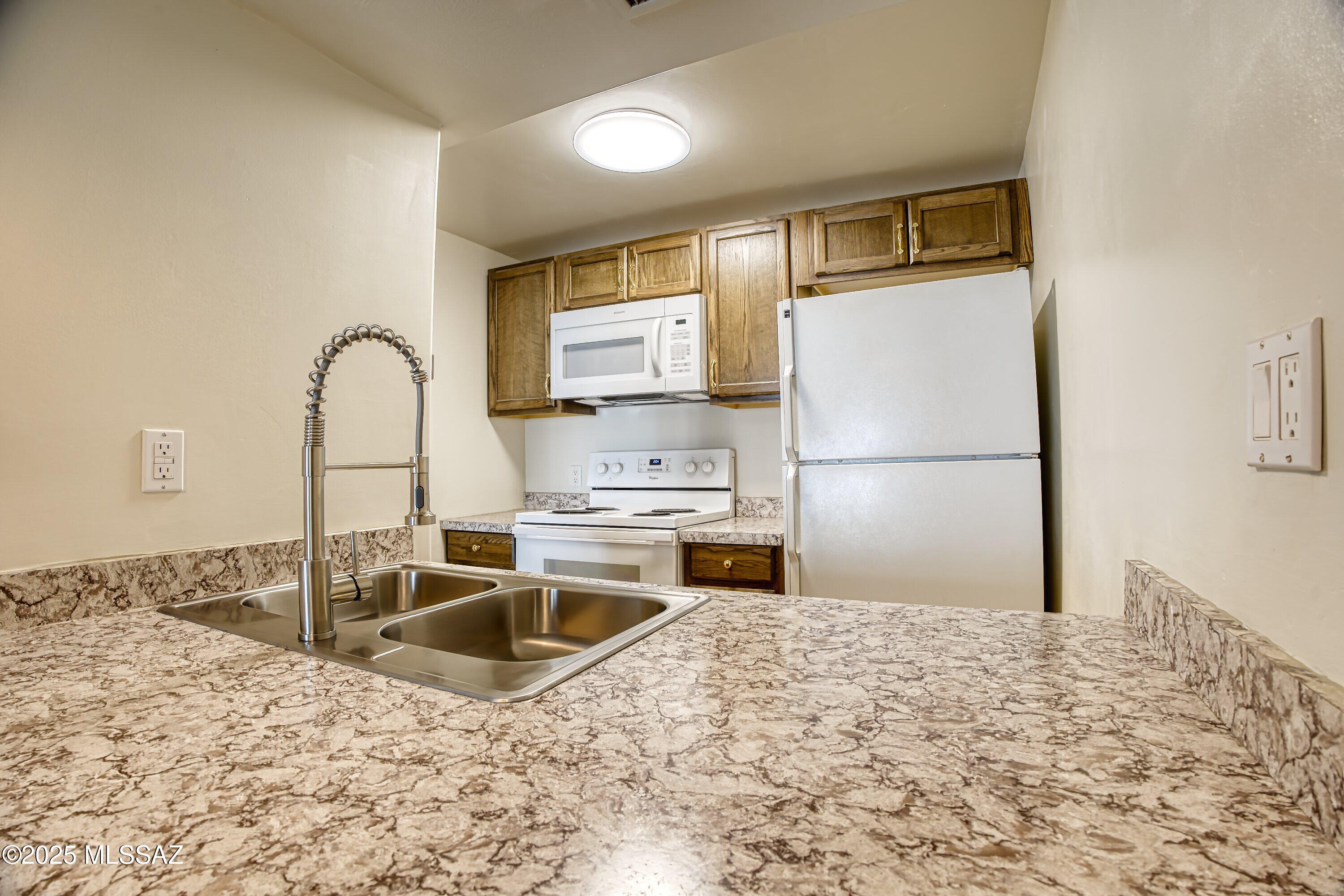 Las Colinas Condominiums - Residential