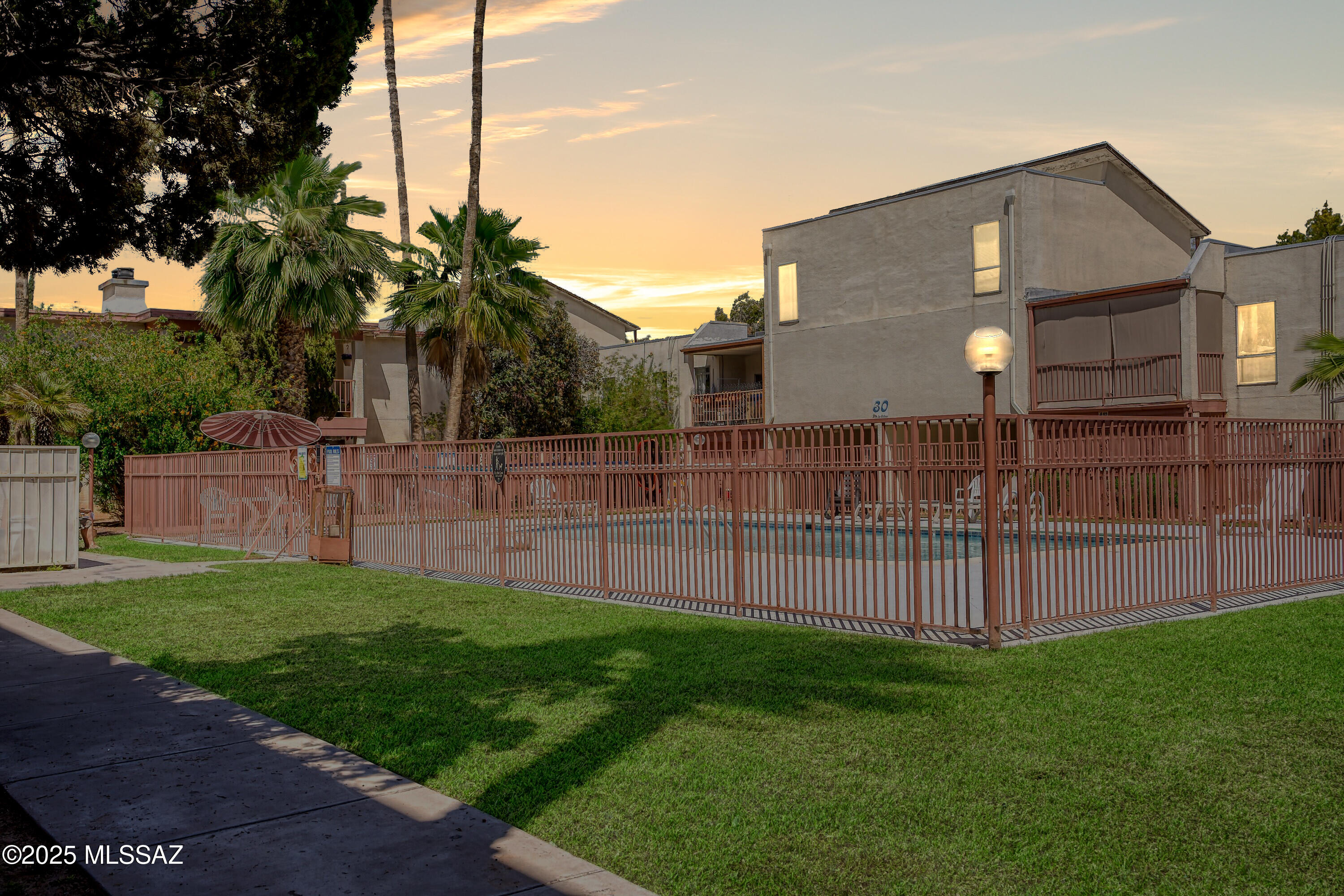 Las Colinas Condominiums - Residential