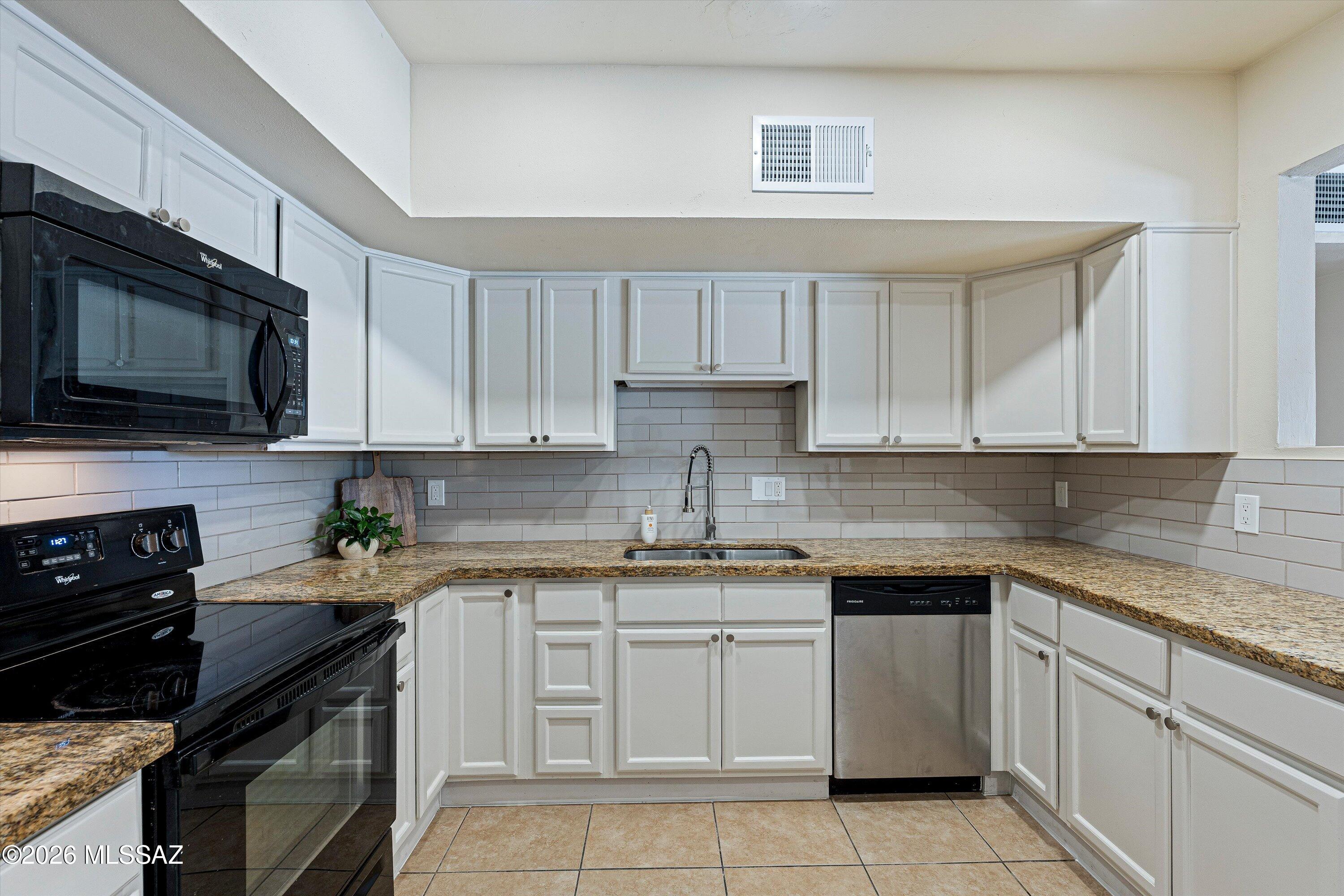 Golf Links Addition (1-48) - Residential