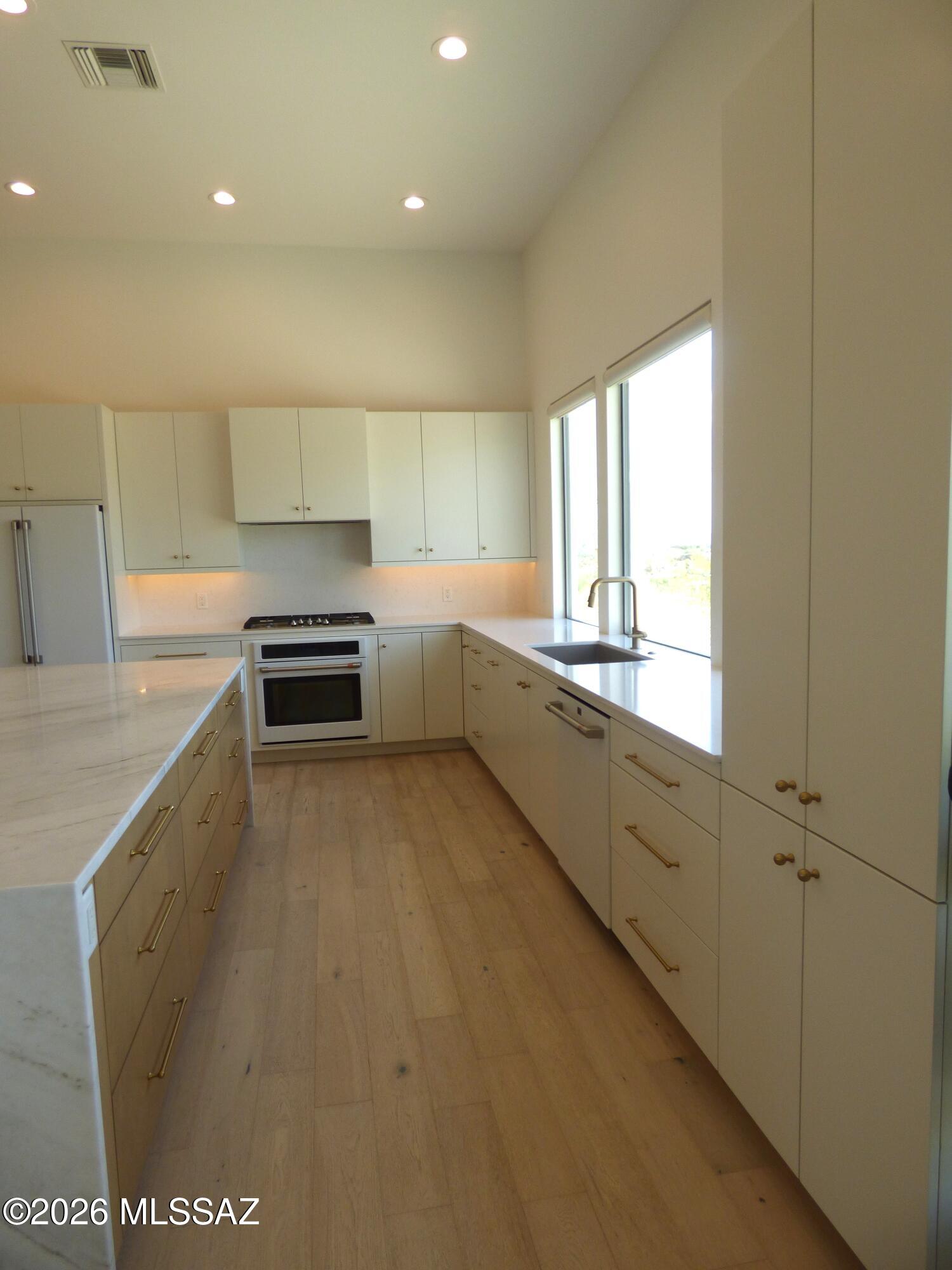 Sunrise Presidio Village (1-241) - Residential Lease