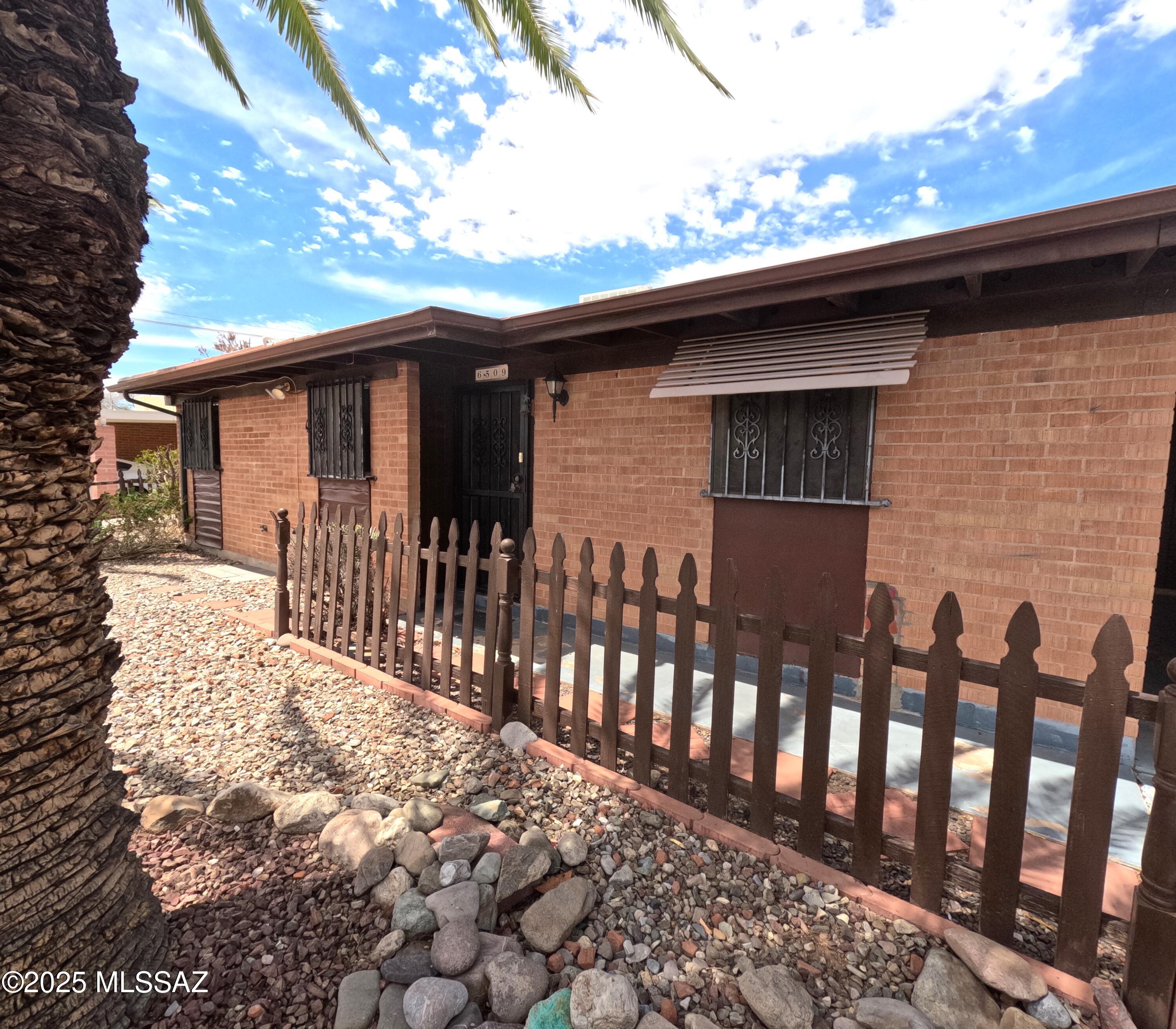 Vista Del Prado (1-274) - Residential