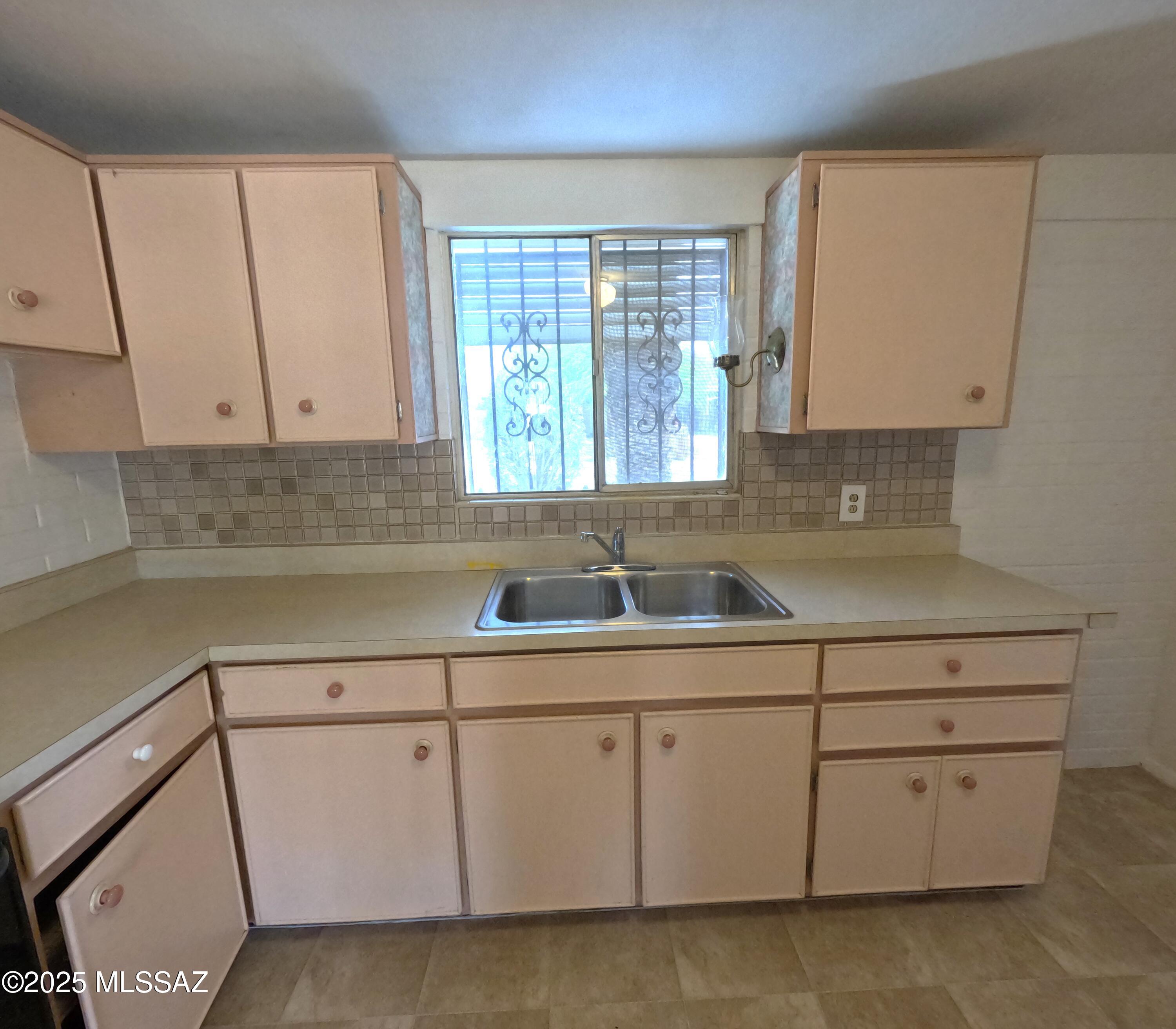 Vista Del Prado (1-274) - Residential