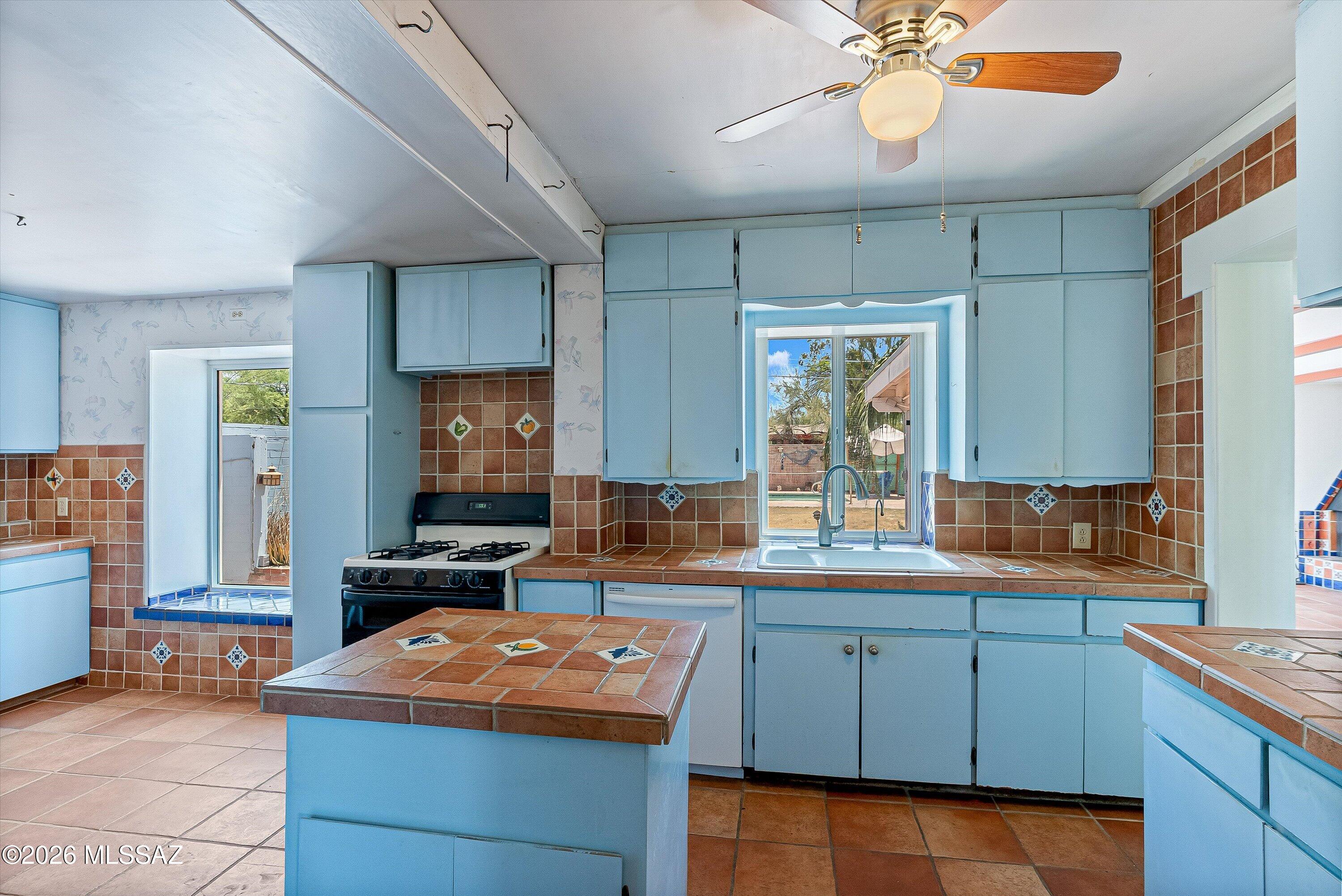 La Madera Addition - Residential