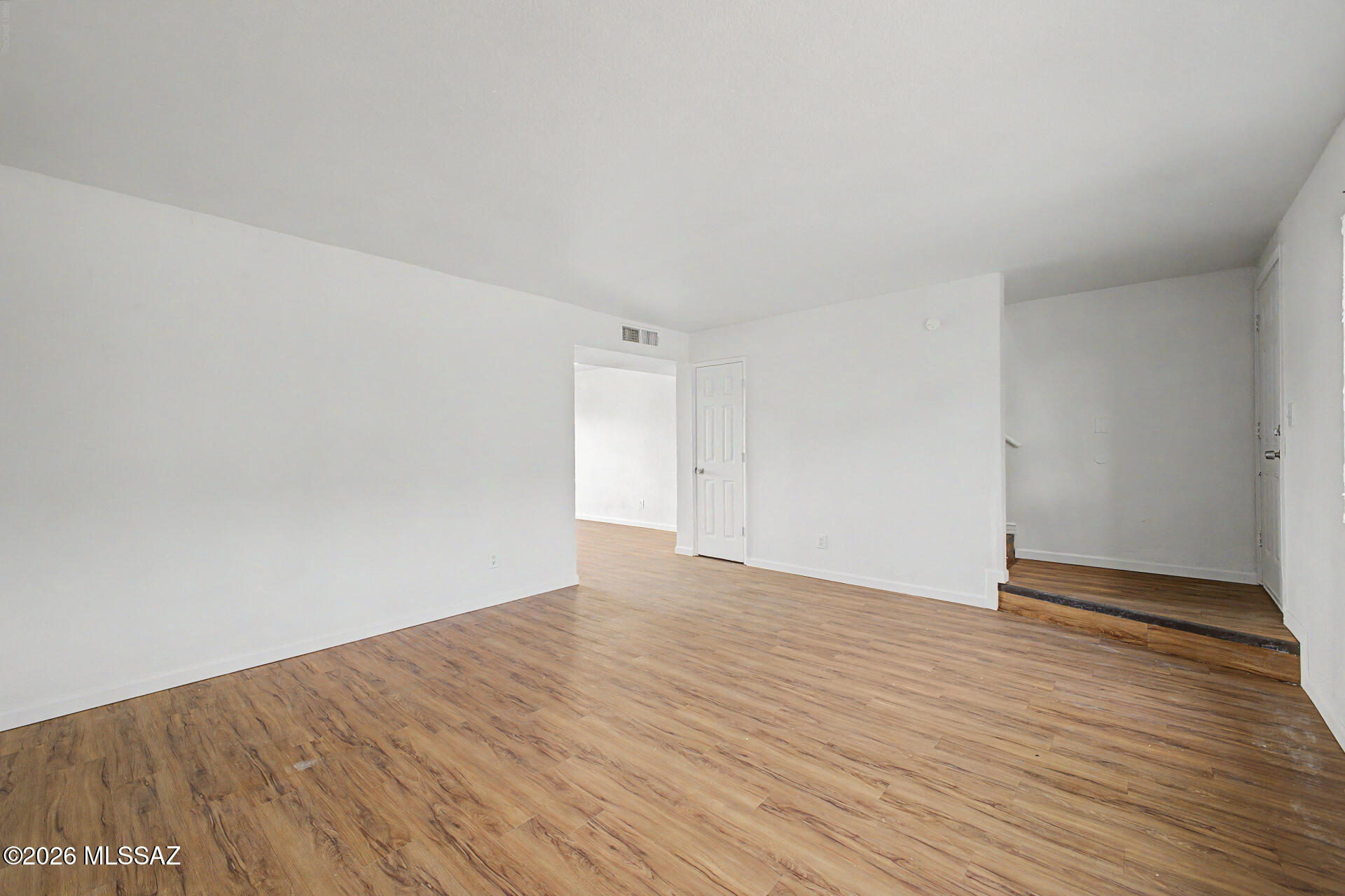 Villas Delmoral (1-23) - Residential