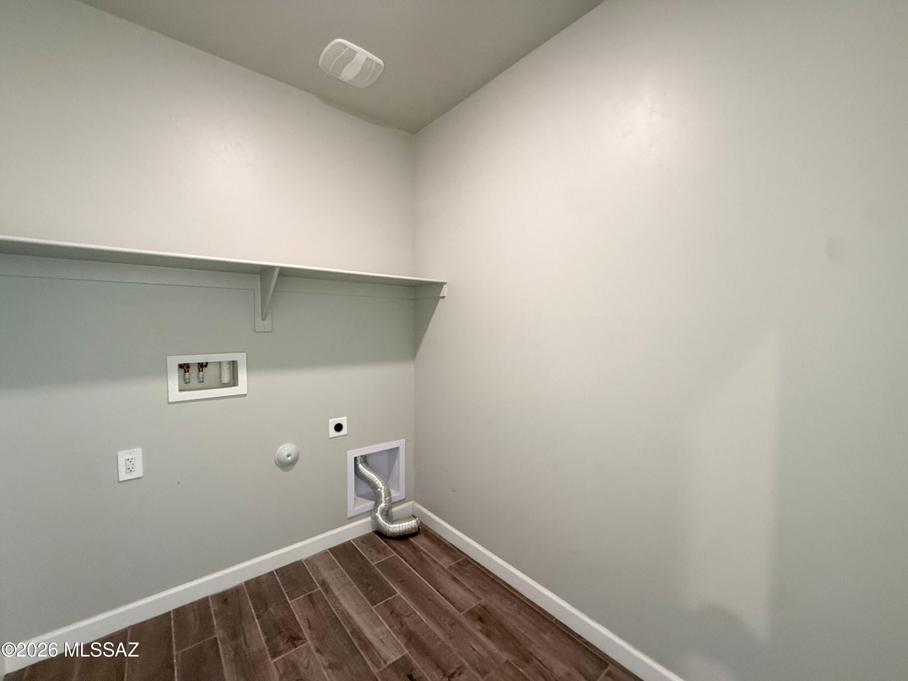 Hunter Subdivision NO. 2 (1-121) - Residential Lease