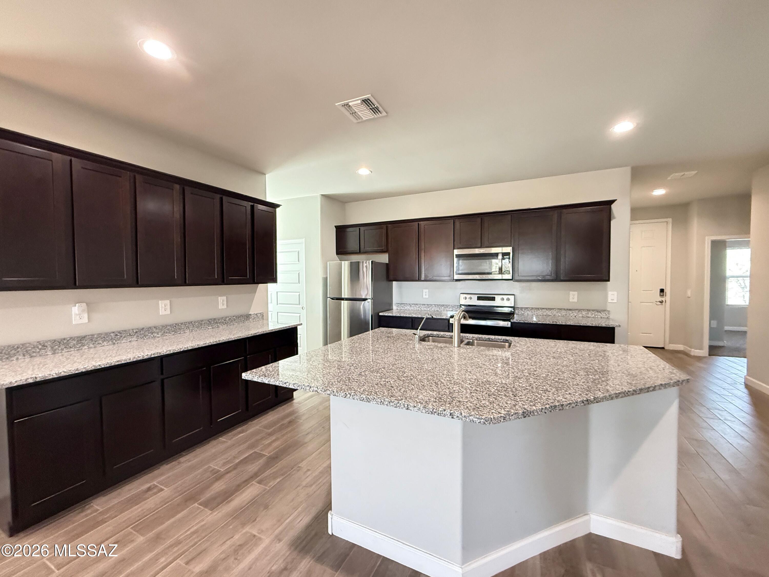 Hunter Subdivision NO. 2 (1-121) - Residential Lease