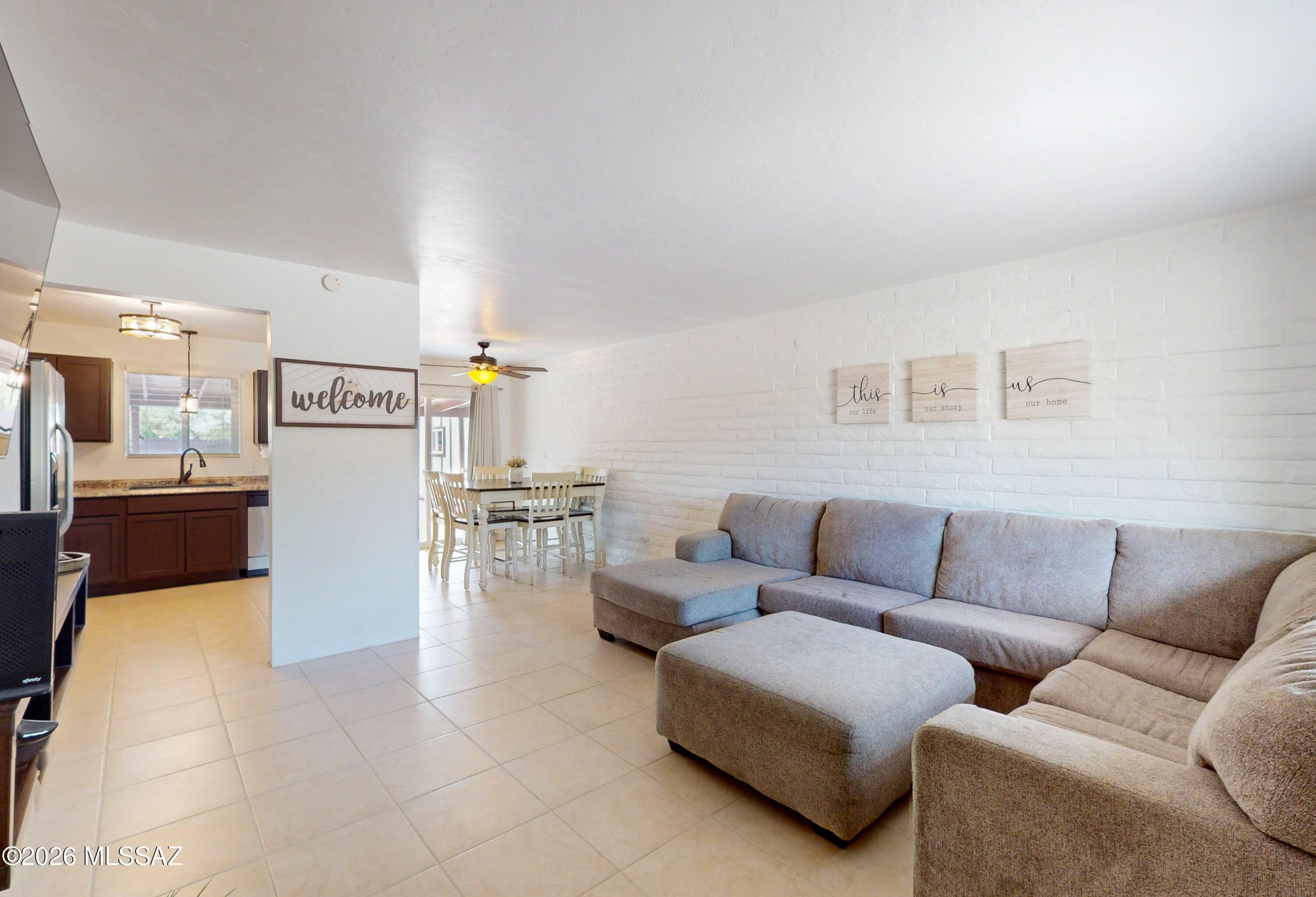 Casas Adobes Park (94-194) - Residential