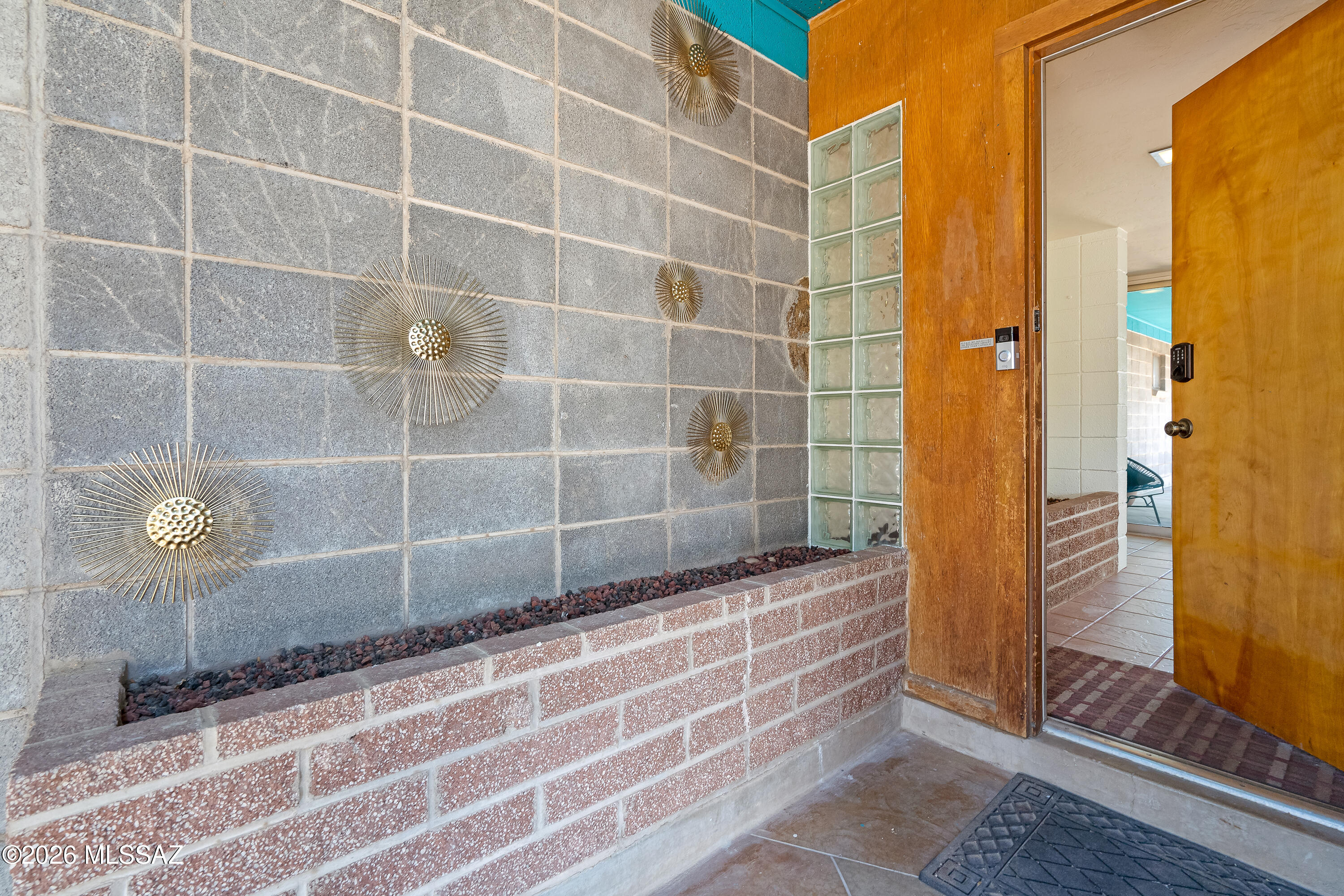 Carlos Terrace - Residential