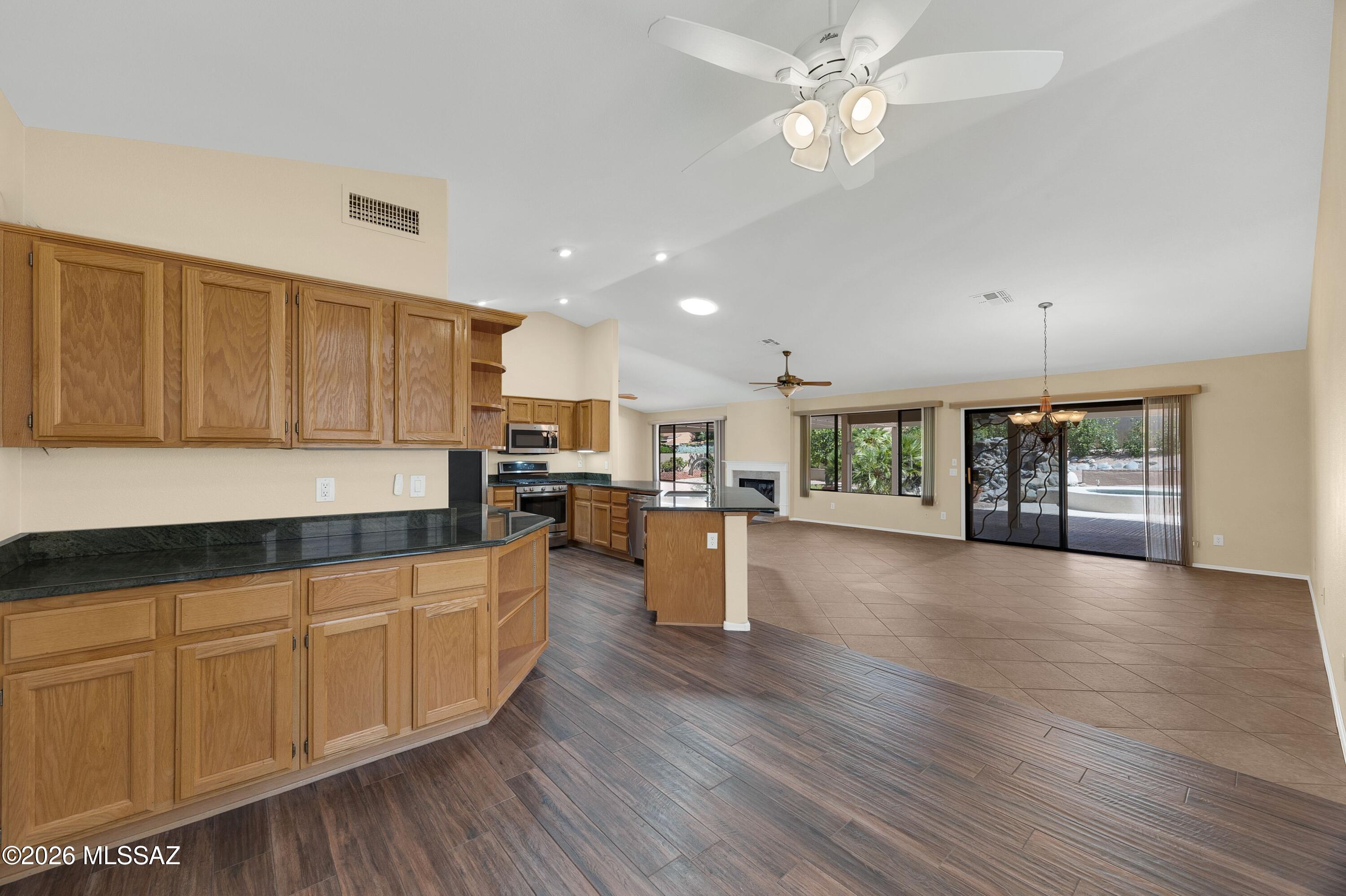Saddlebrooke - Residential