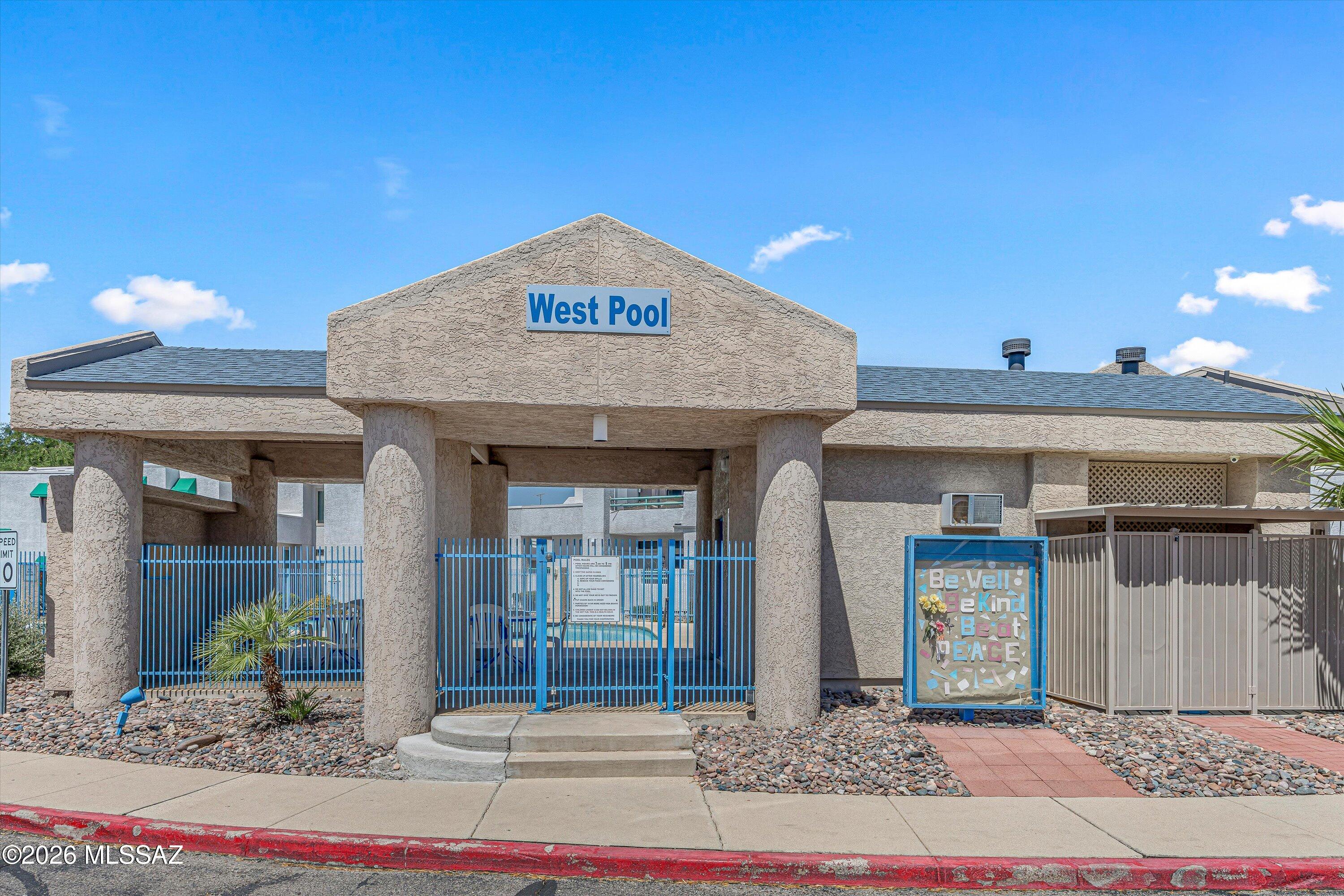 Summertree Condominiums (1-224) - Residential