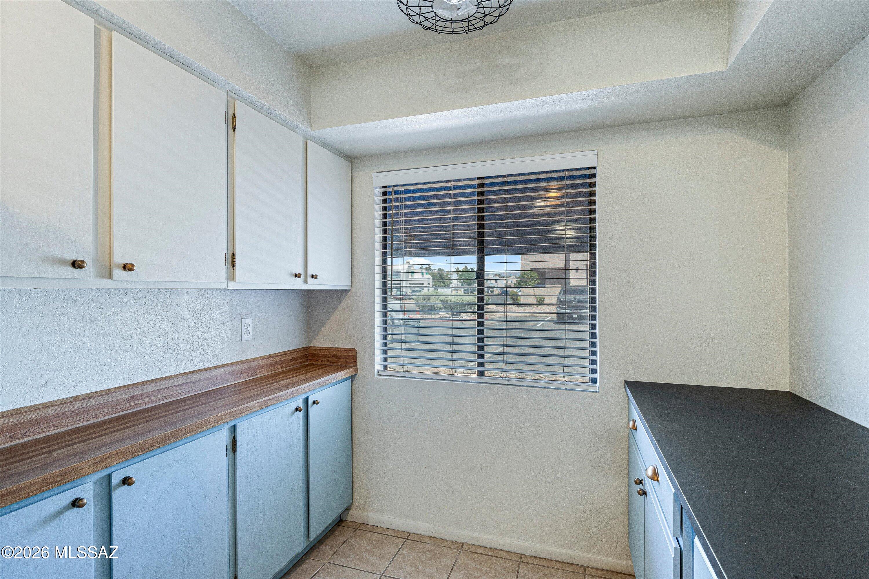 Summertree Condominiums (1-224) - Residential