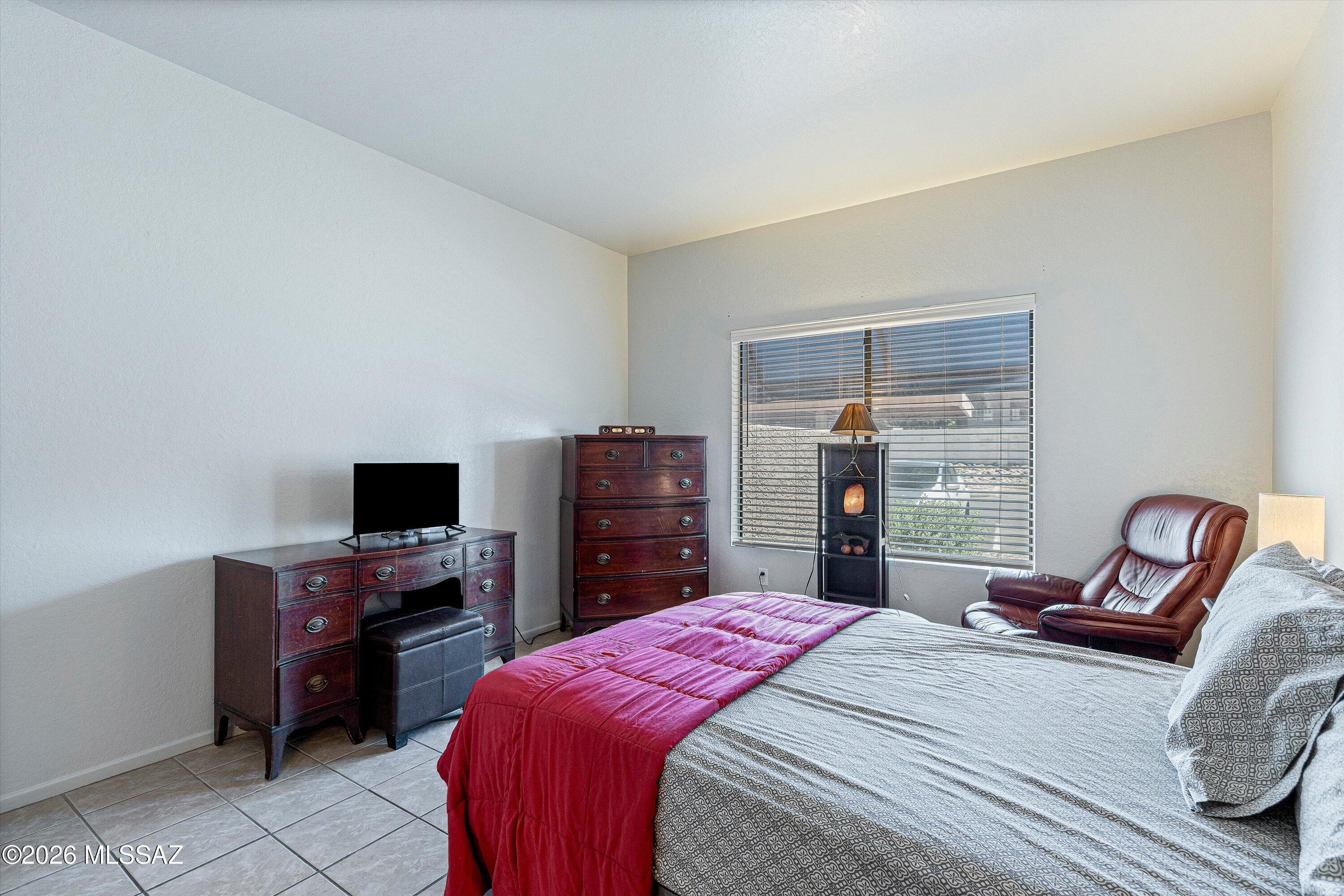 Summertree Condominiums (1-224) - Residential