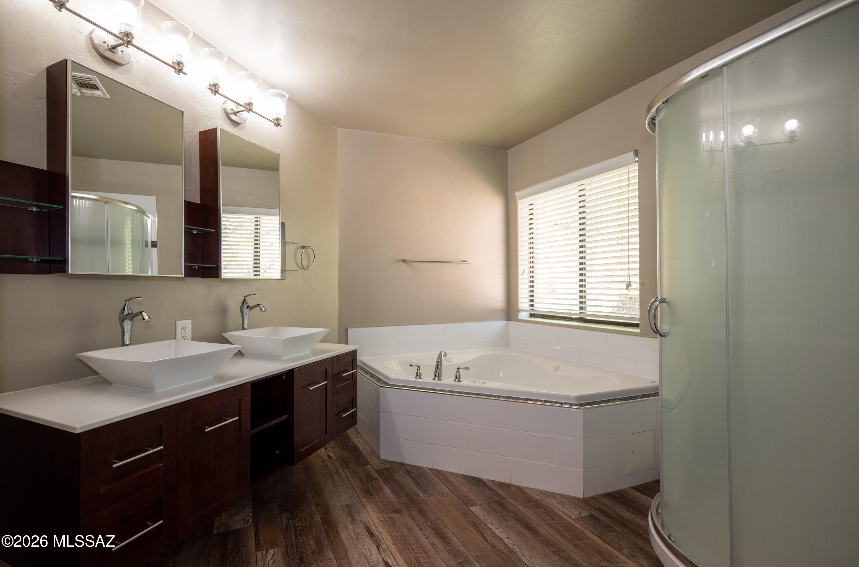 Catalina Point (1-32) - Residential Lease