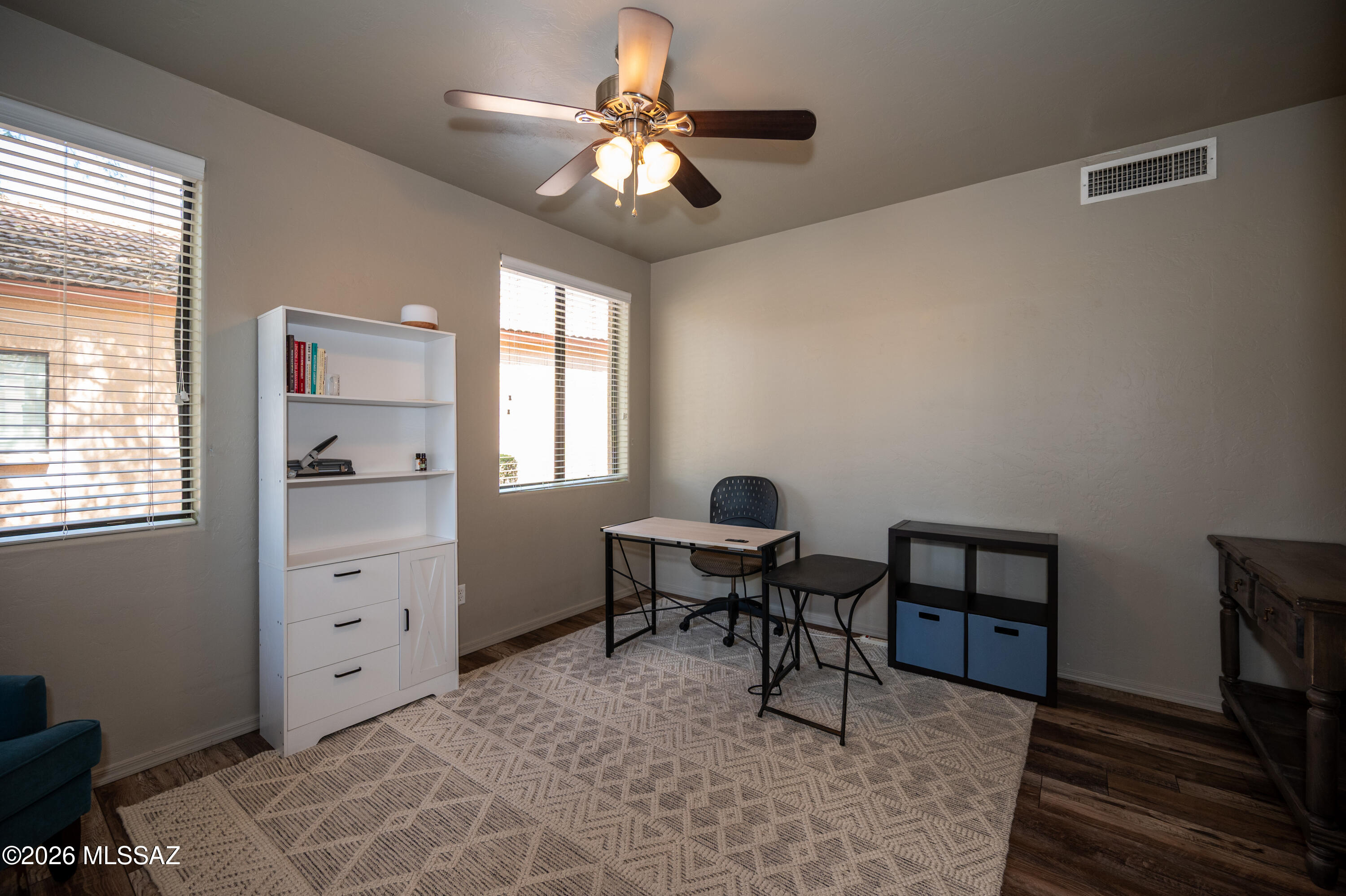 Catalina Point (1-32) - Residential Lease