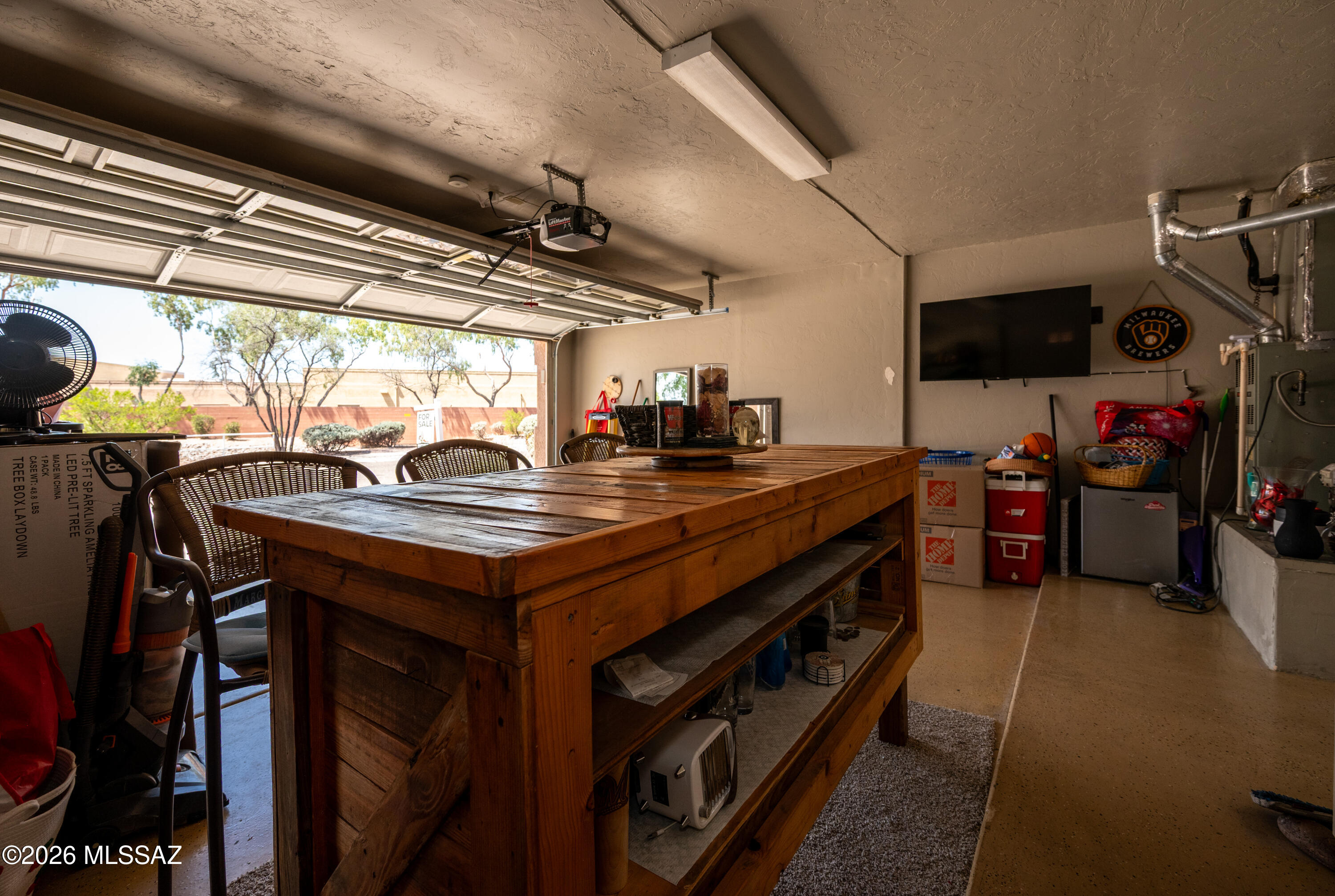 Catalina Point (1-32) - Residential Lease
