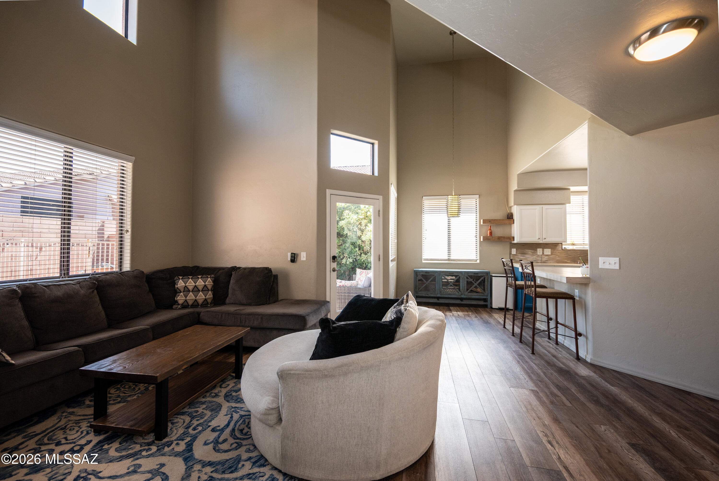 Catalina Point (1-32) - Residential Lease