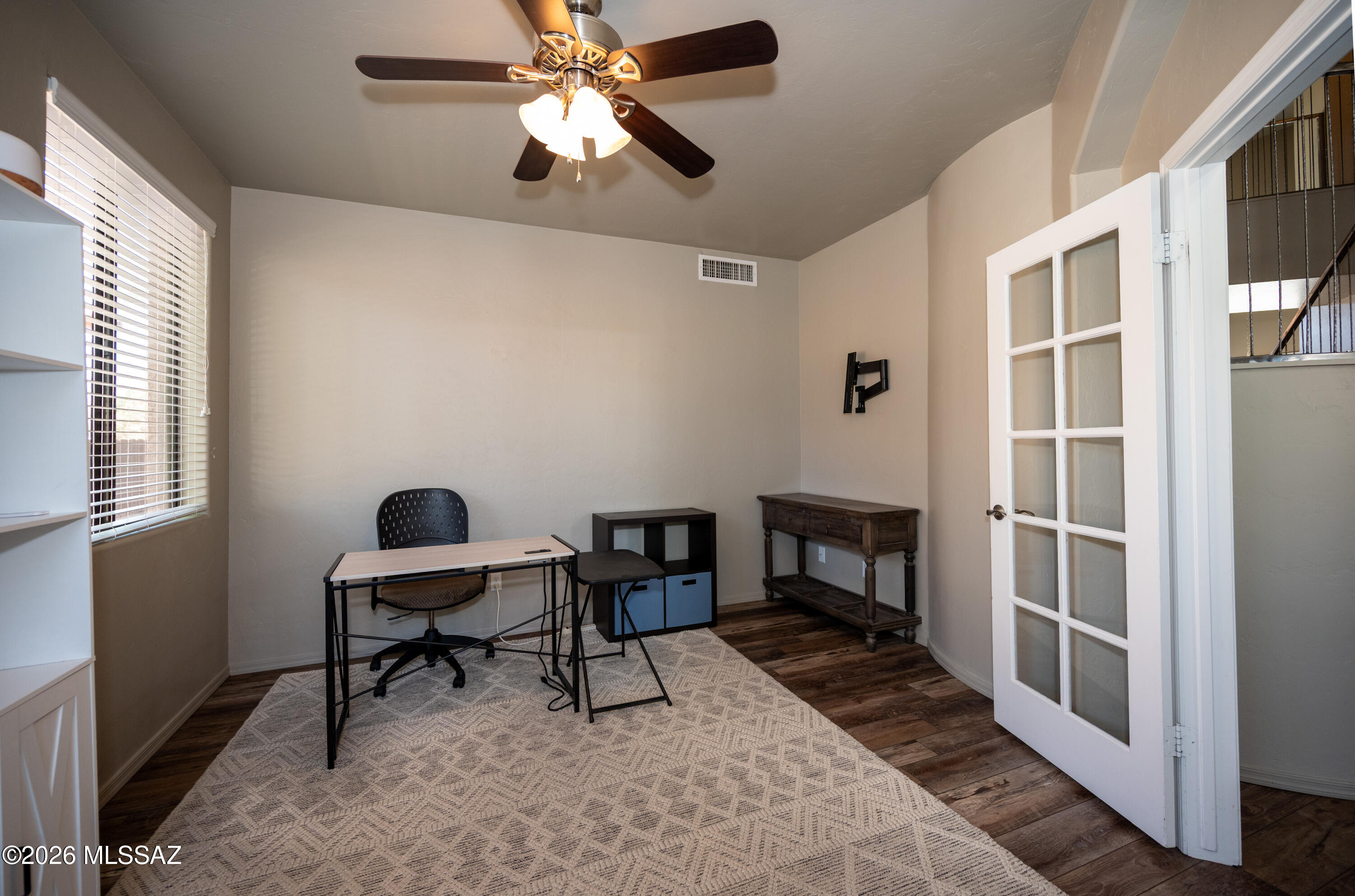 Catalina Point (1-32) - Residential Lease