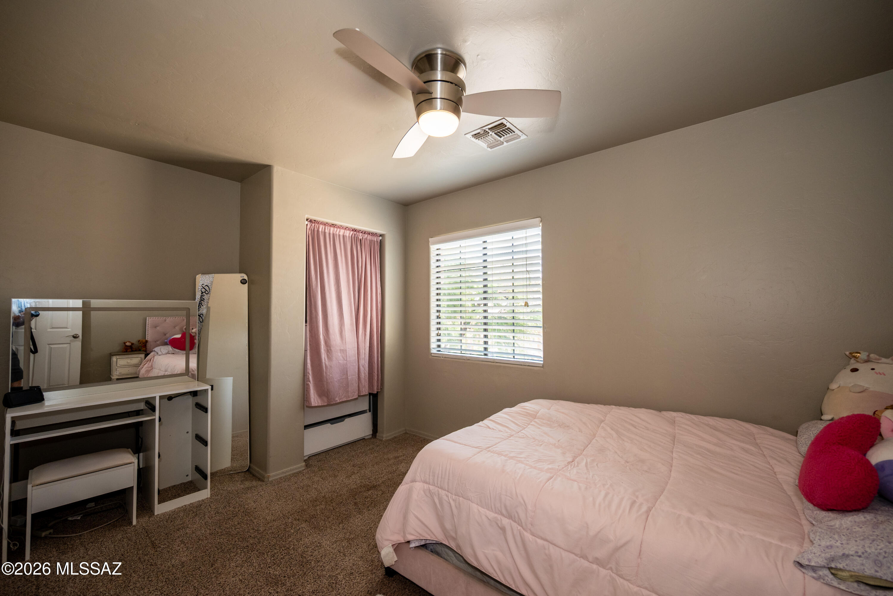 Catalina Point (1-32) - Residential Lease