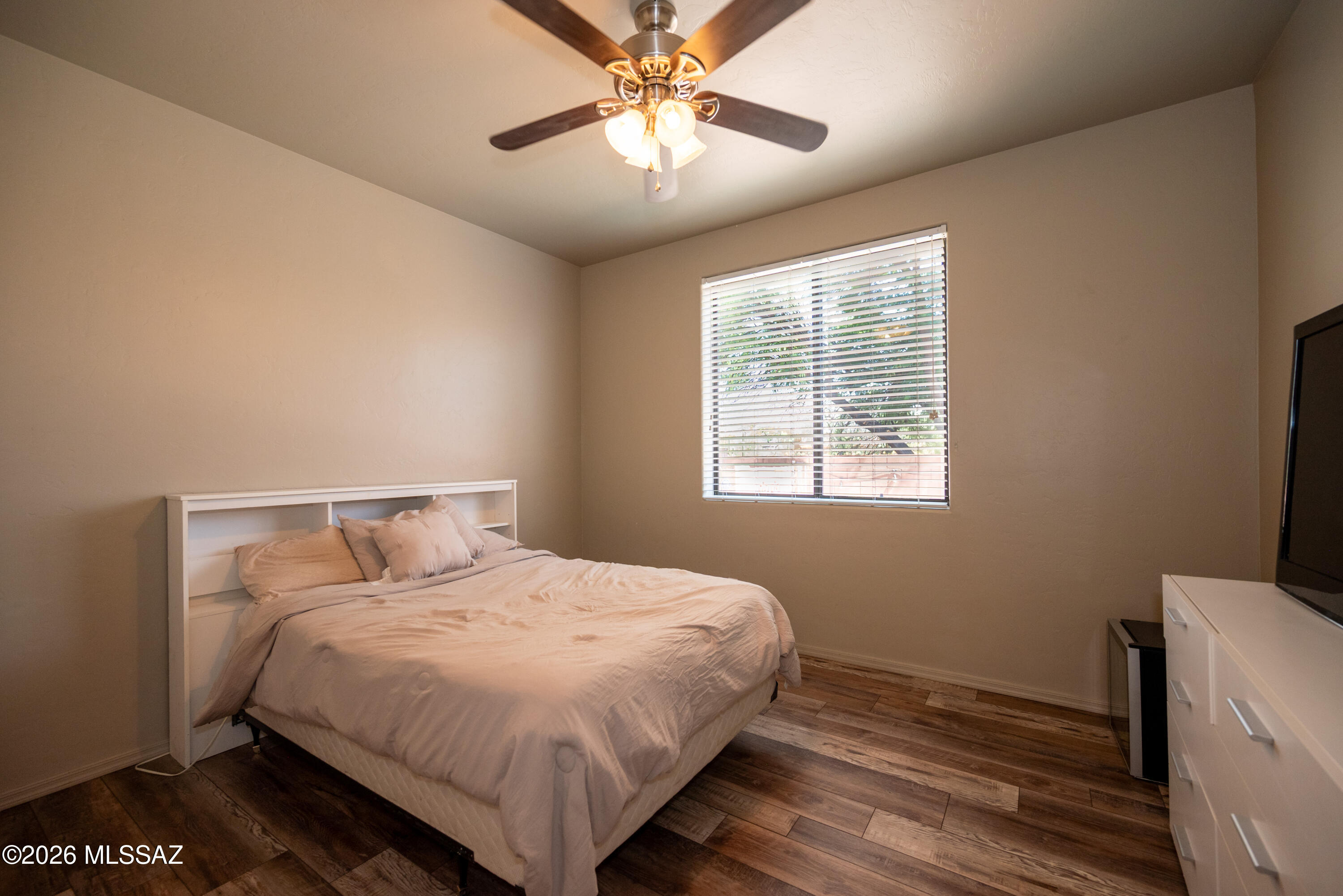 Catalina Point (1-32) - Residential Lease