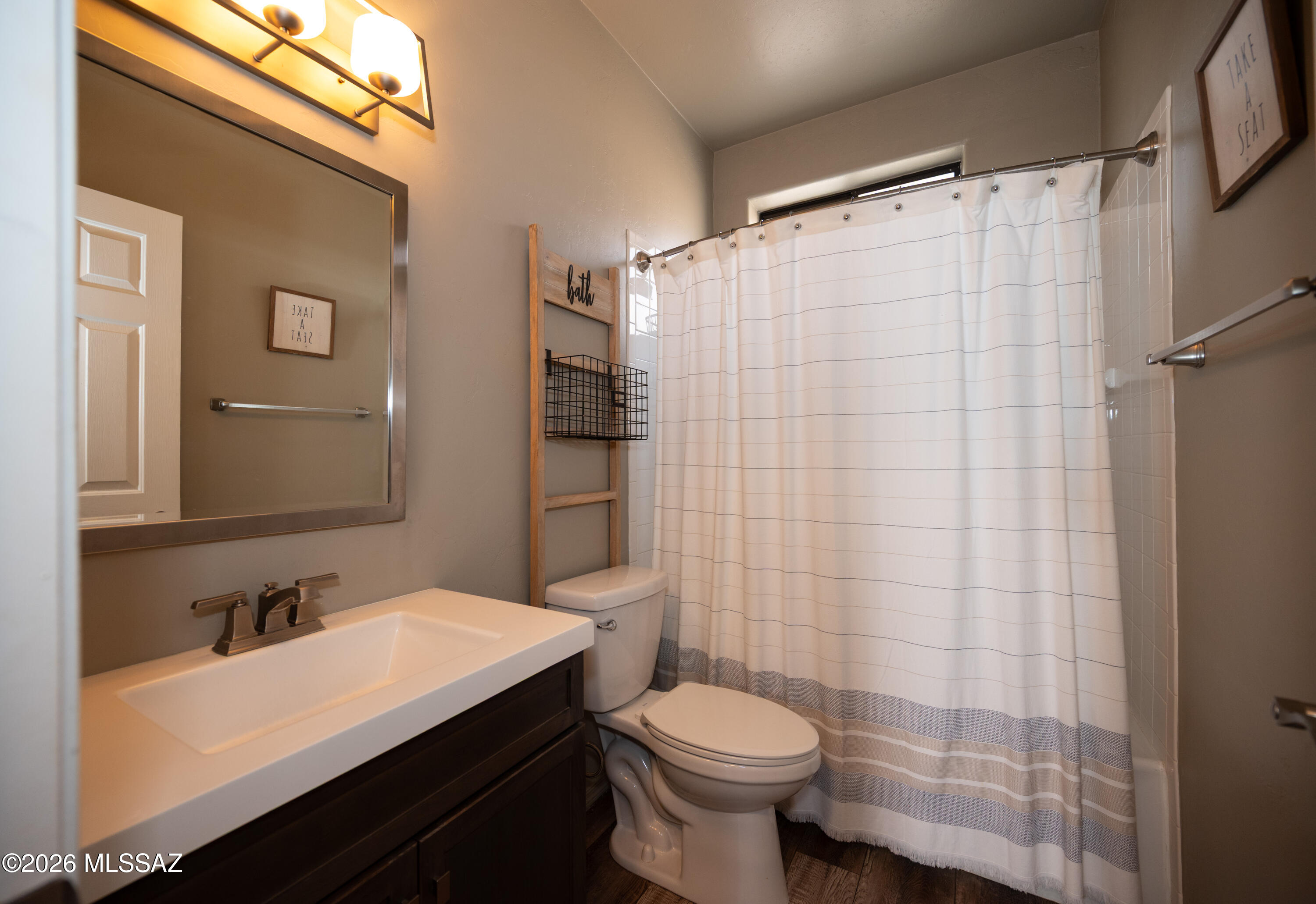 Catalina Point (1-32) - Residential Lease