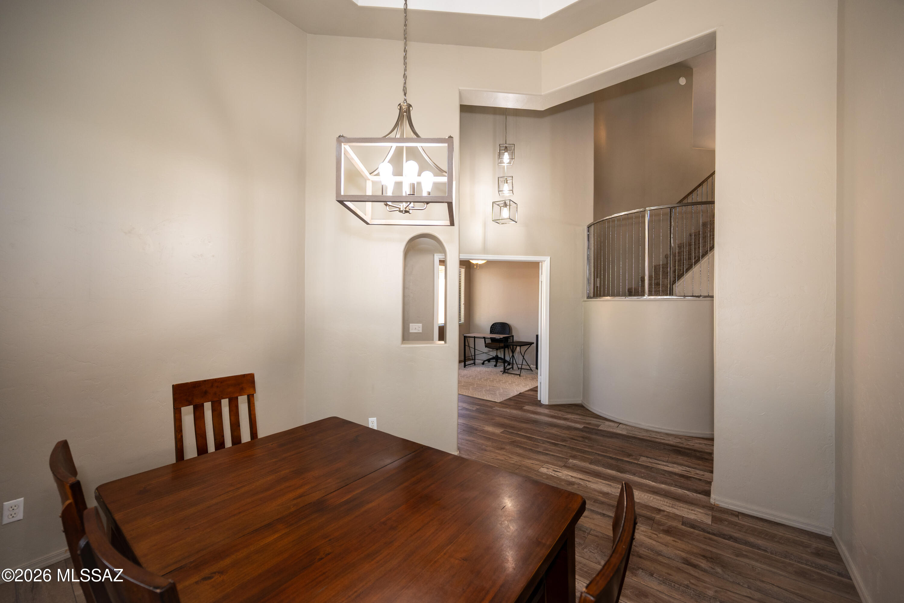 Catalina Point (1-32) - Residential Lease