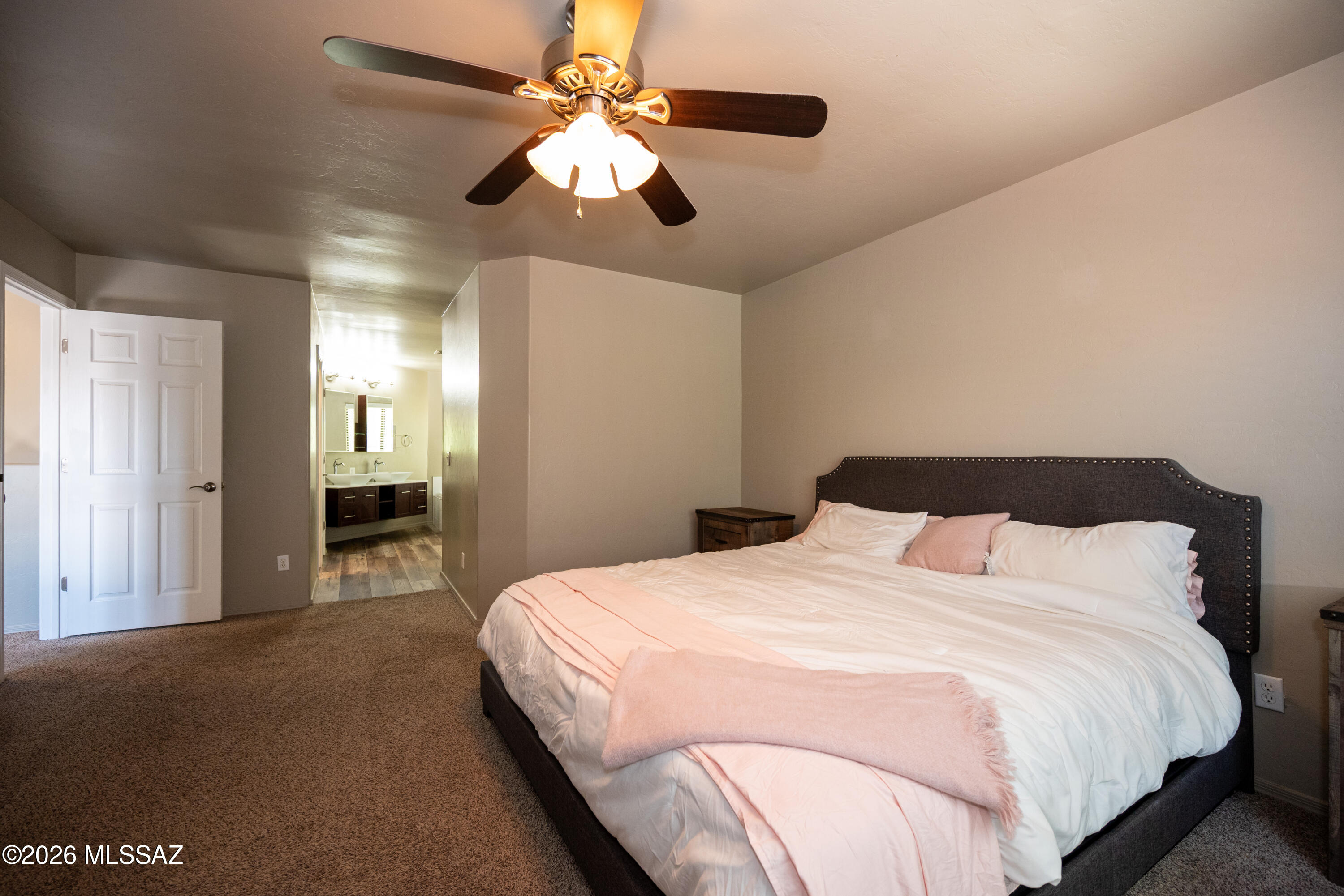 Catalina Point (1-32) - Residential Lease