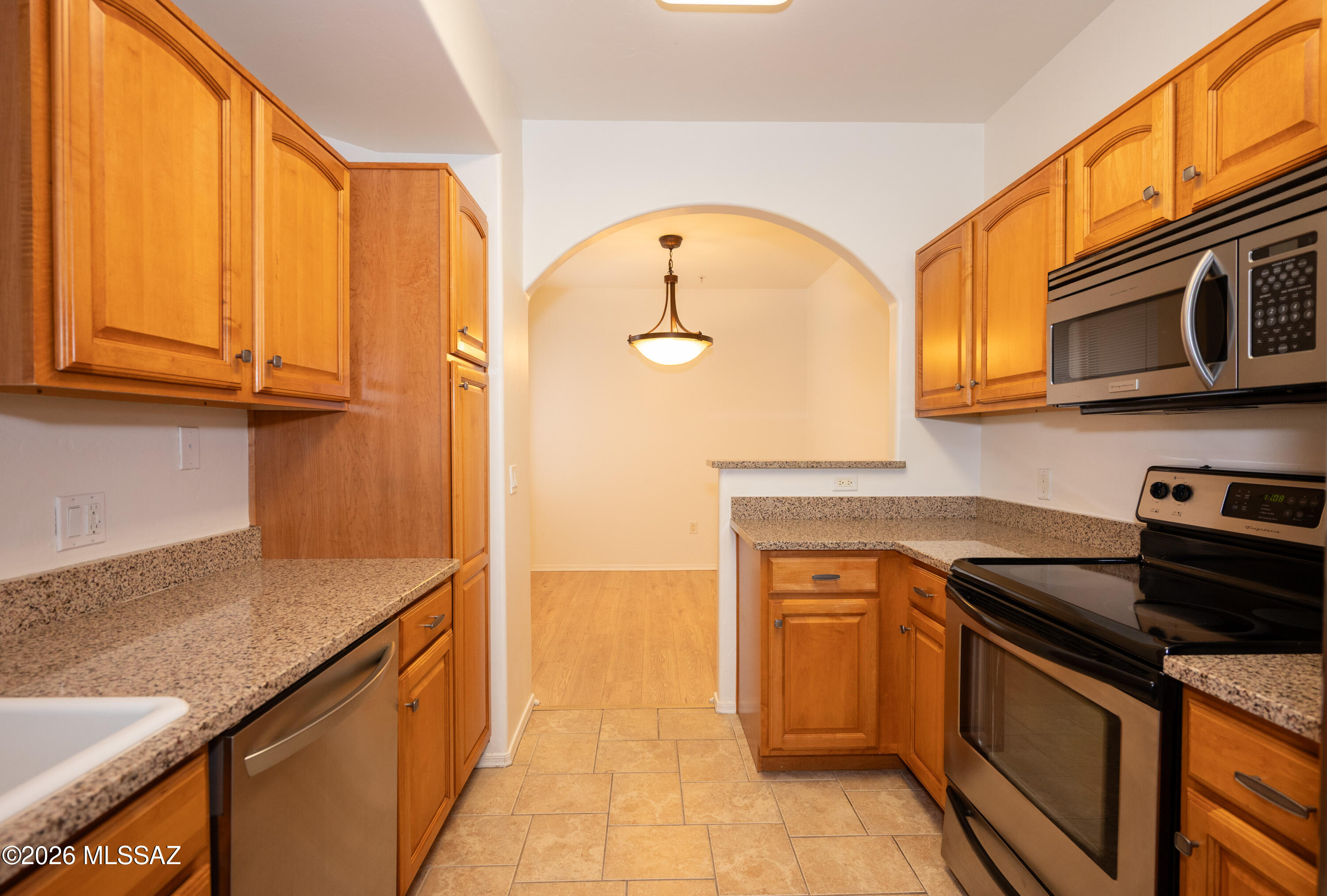 Hacienda Del Sol (1-69) - Residential Lease