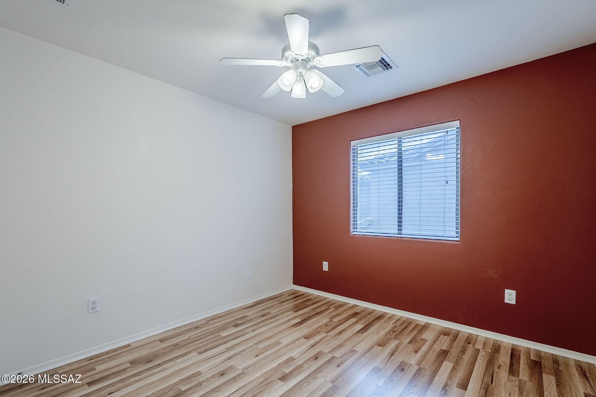 Twin Peaks Highland (1-119) - Residential