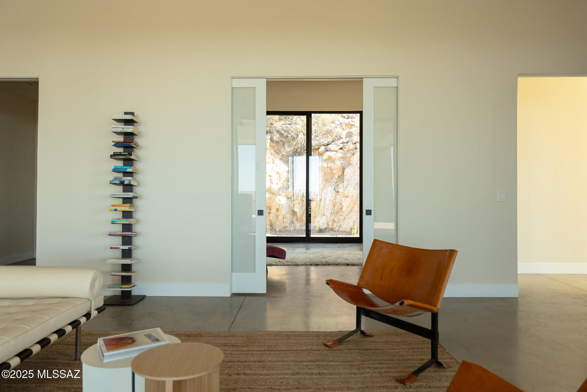 T Bench Bar (1-8) - Residential