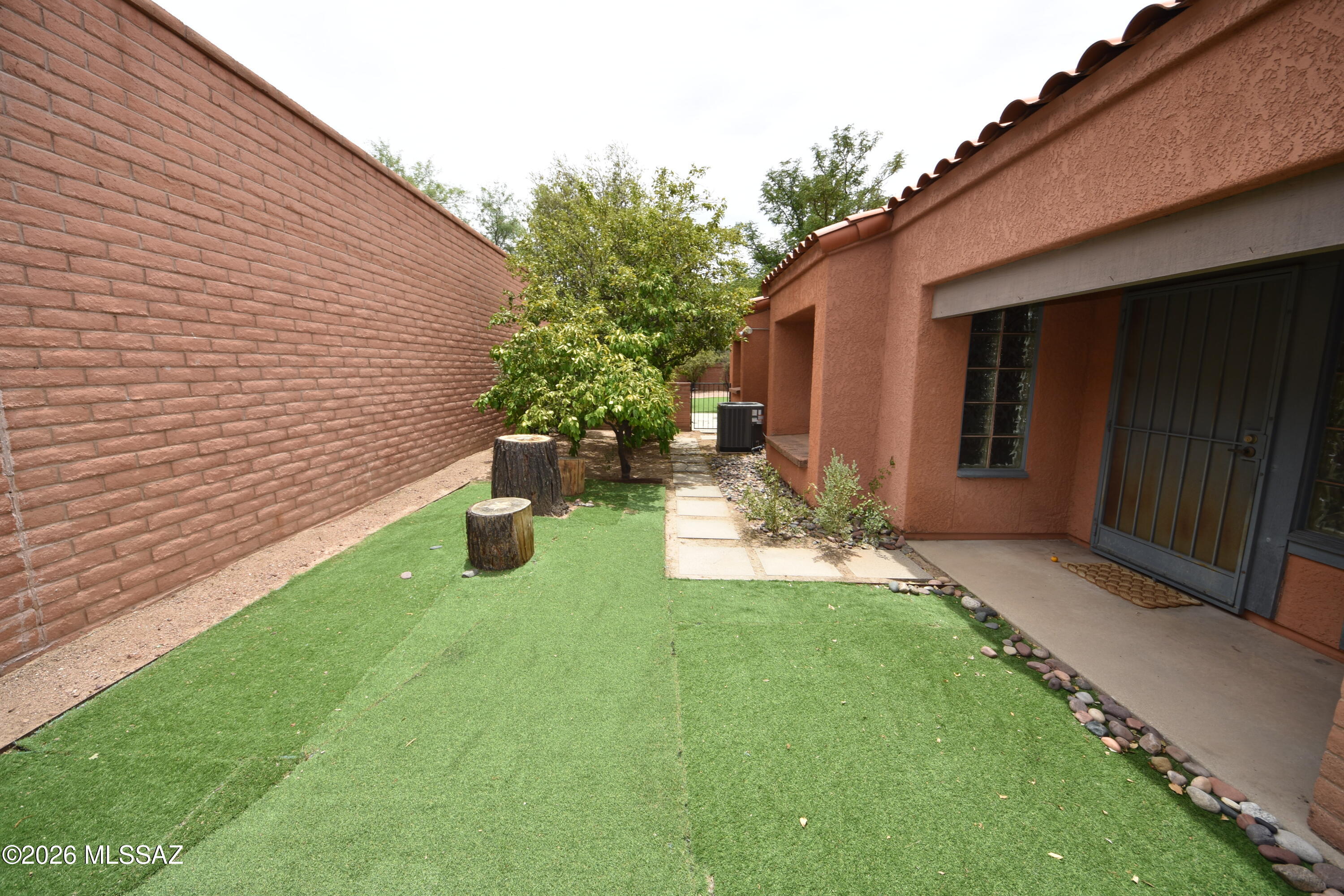 Hill Farm (1-103) - Residential Lease