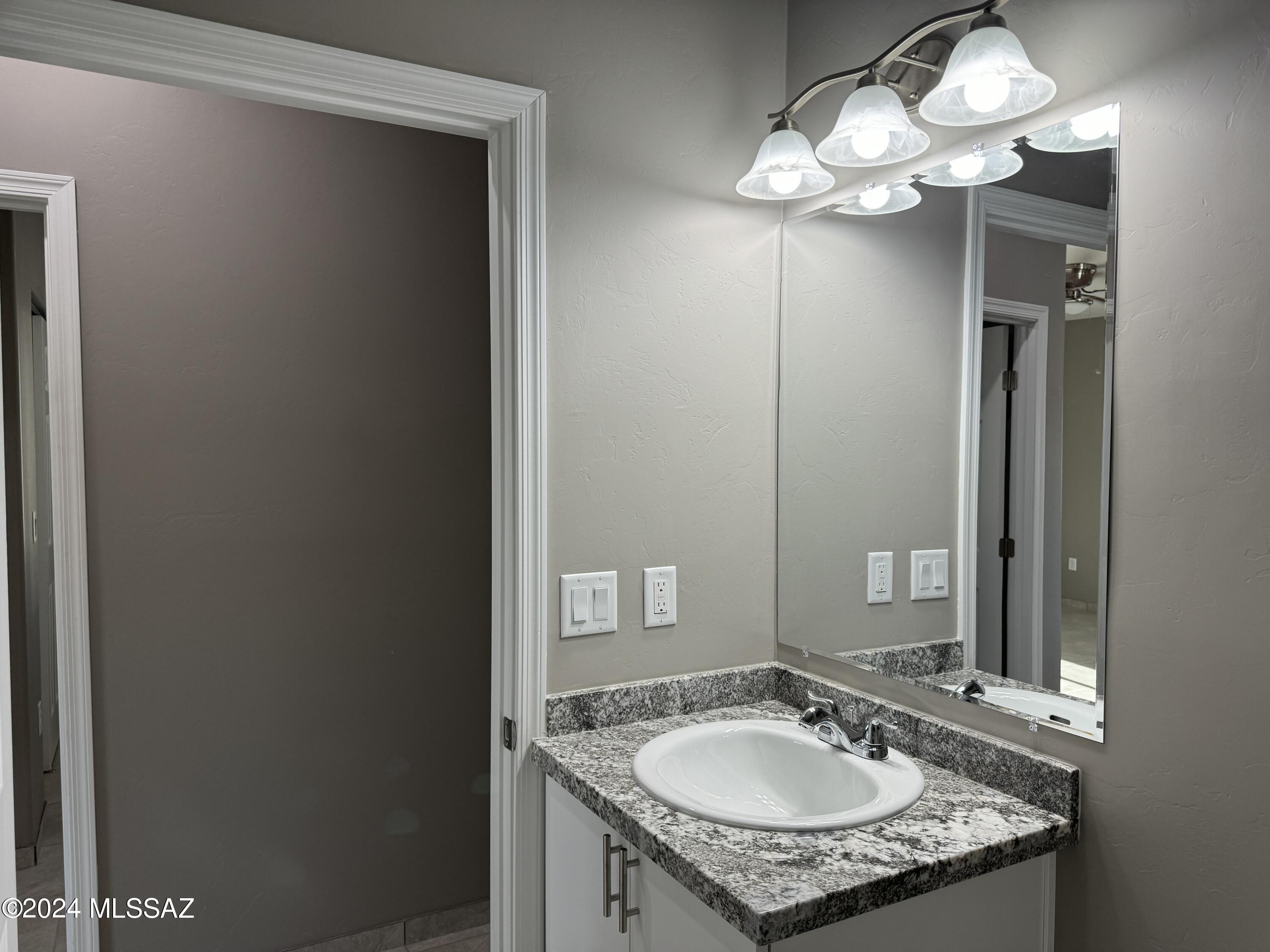 Sunland Gardens - Residential Lease