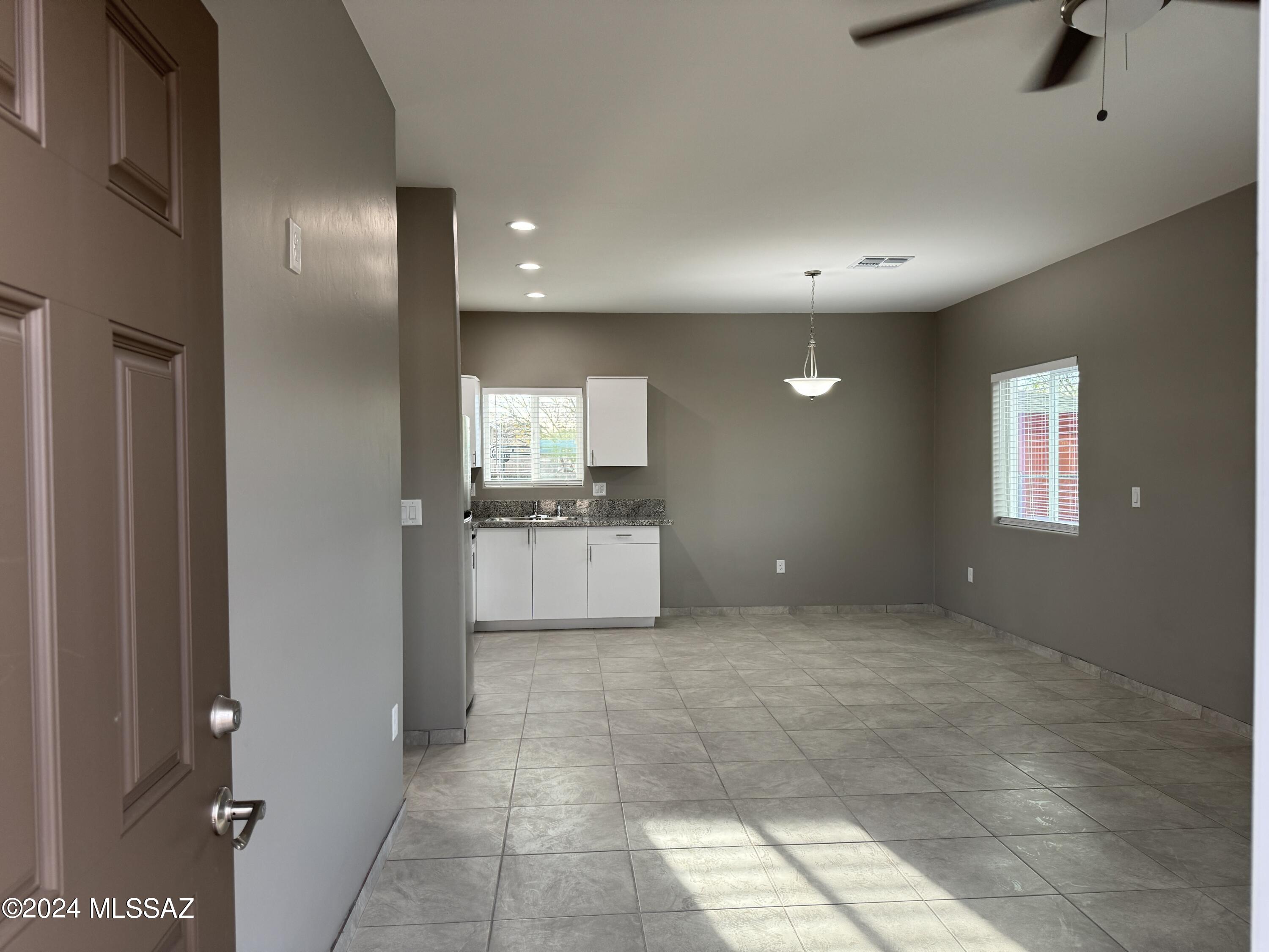 Sunland Gardens - Residential Lease