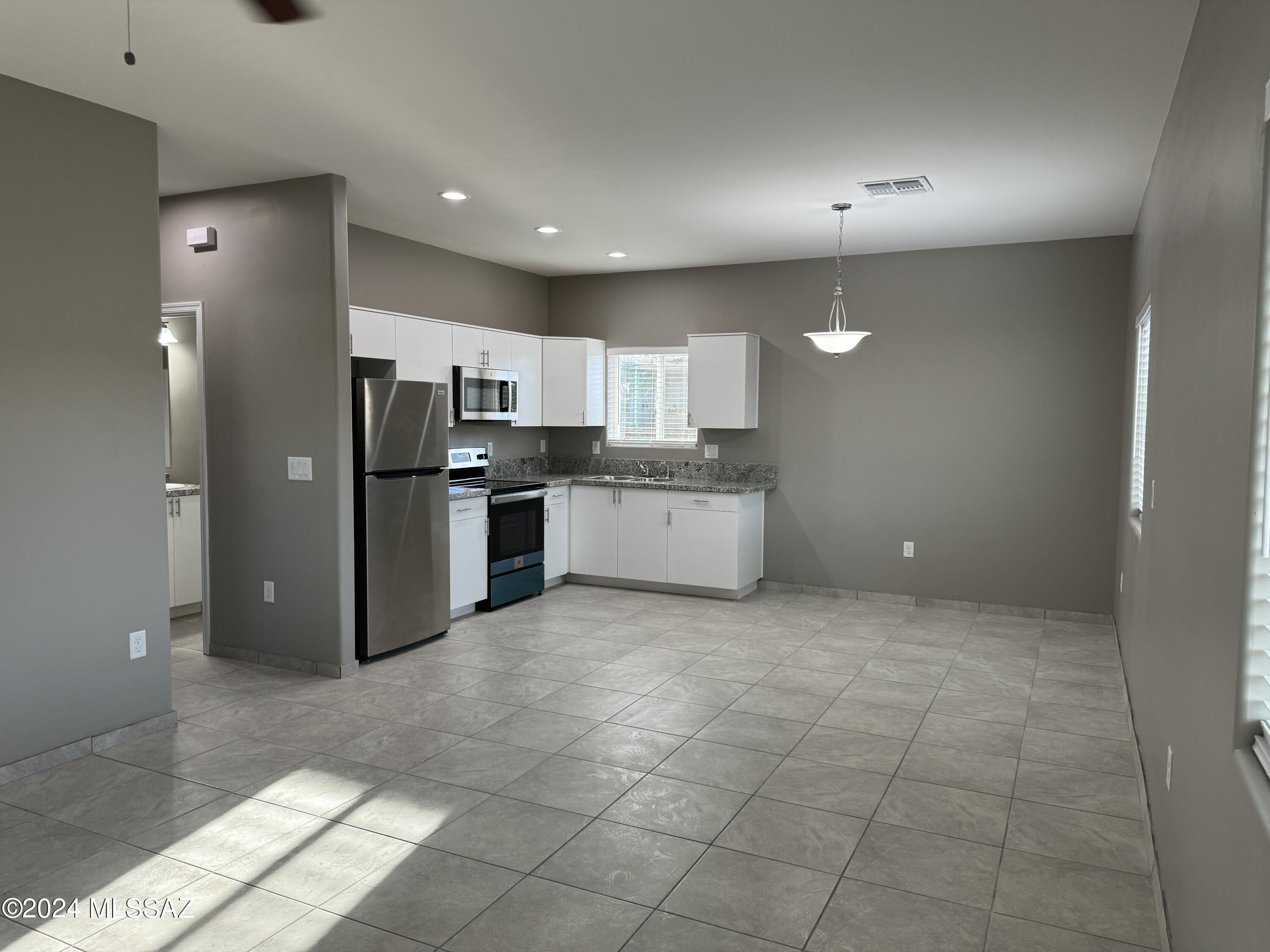 Sunland Gardens - Residential Lease