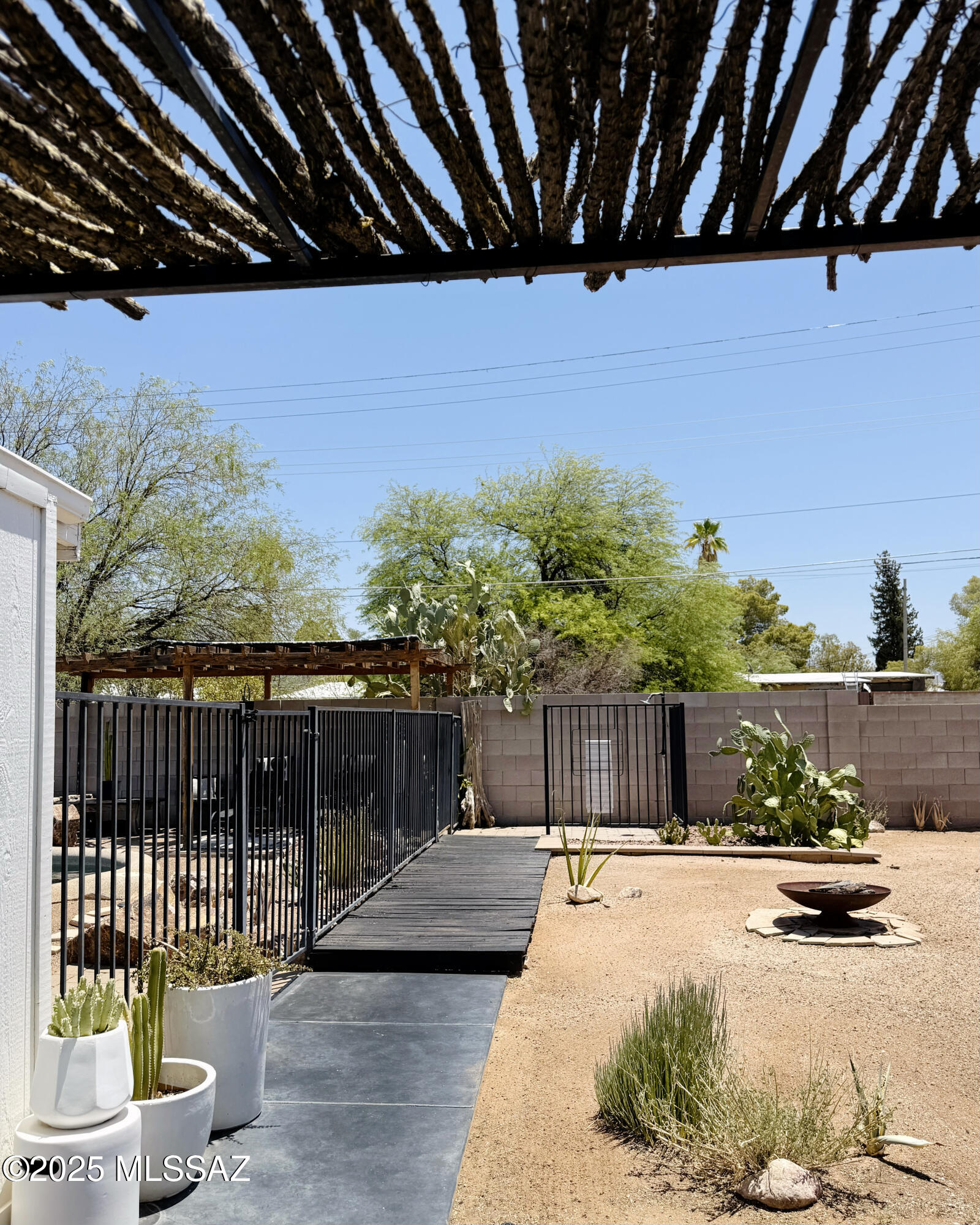 Yale Estates BLKS 6-11 - Residential