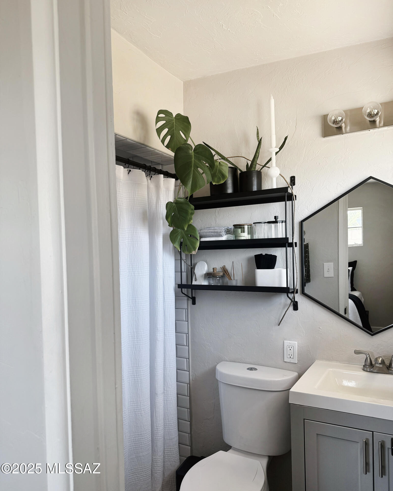 Yale Estates BLKS 6-11 - Residential