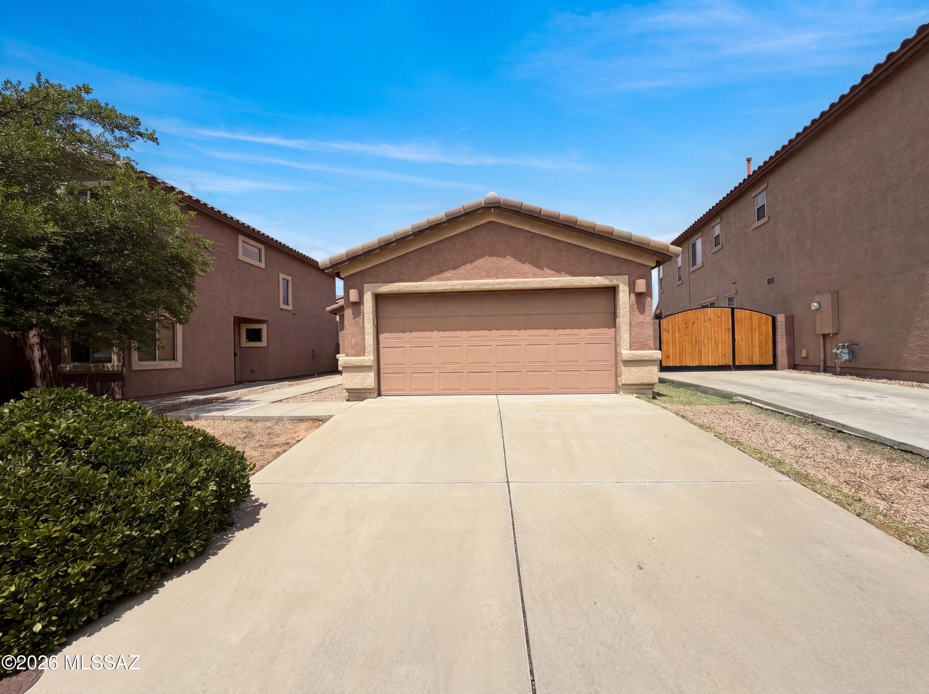 Check out 1067 E Lyle Canyon Dr, recently updated with a new hvac system and fresh interior paint throughout. This residence features a partial flooring replacement, and exterior living includes a covered patio that extends to a fenced in backyard. This home brings together modern updates and exterior comfort for living.. Included 100-Day Home Warranty with buyer activation
