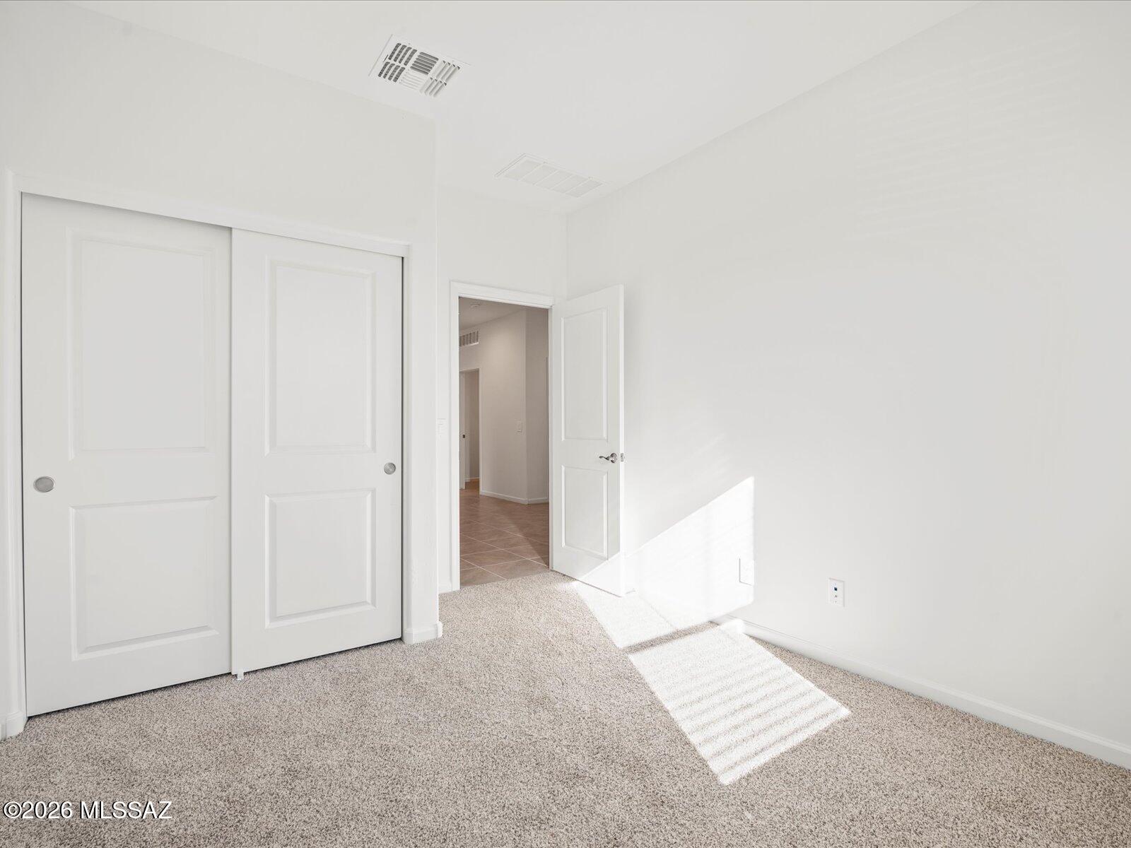 Entranda Del Toro - Residential