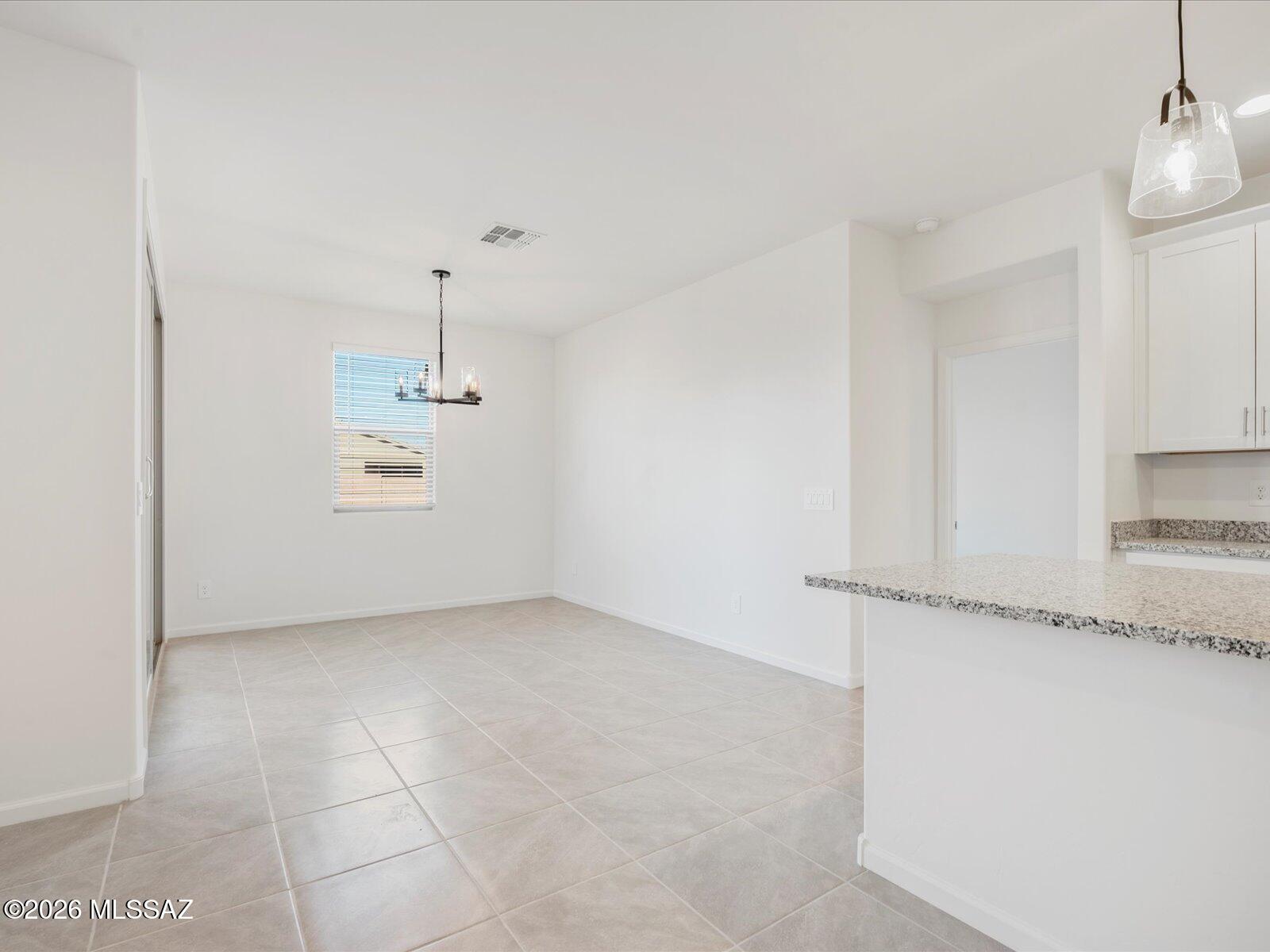 Entranda Del Toro - Residential