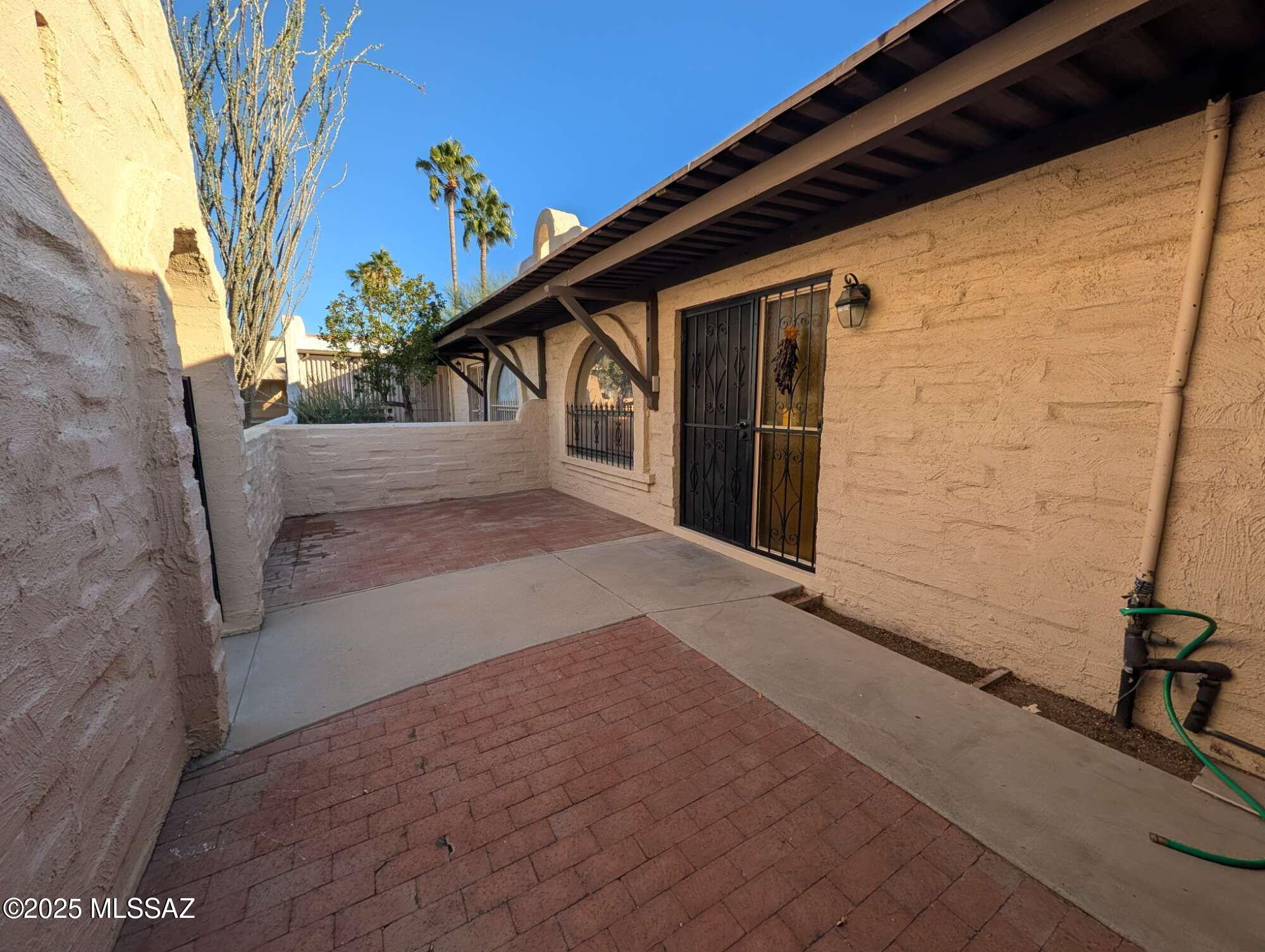 Pueblo Villas - Residential Lease