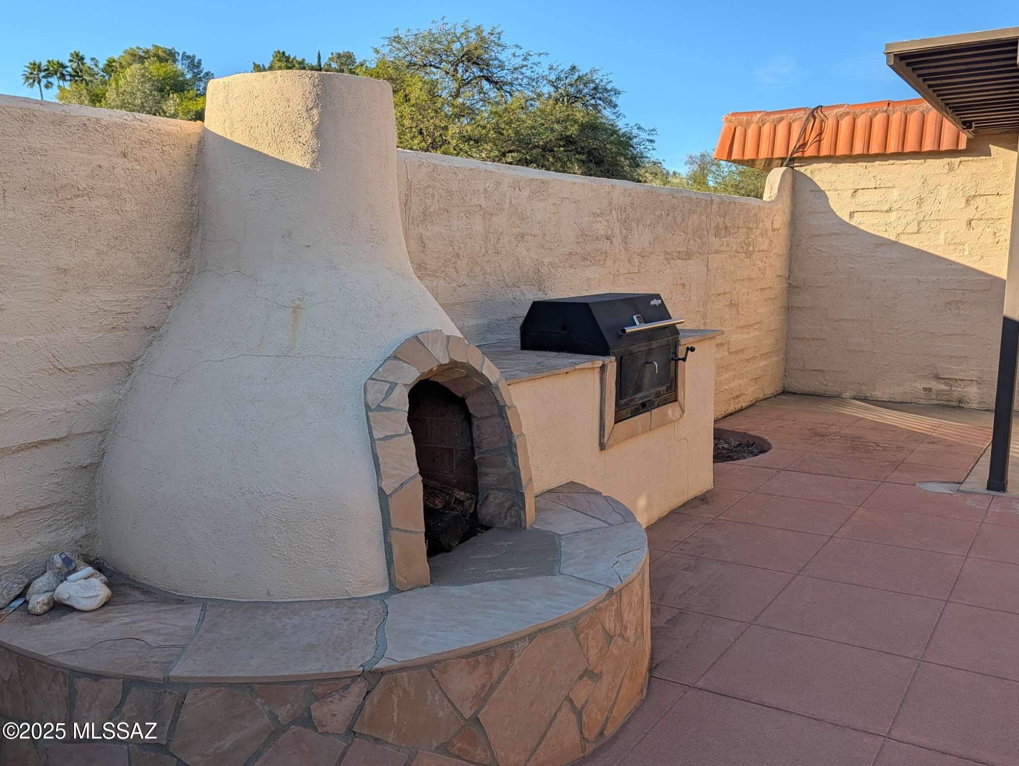 Pueblo Villas - Residential Lease