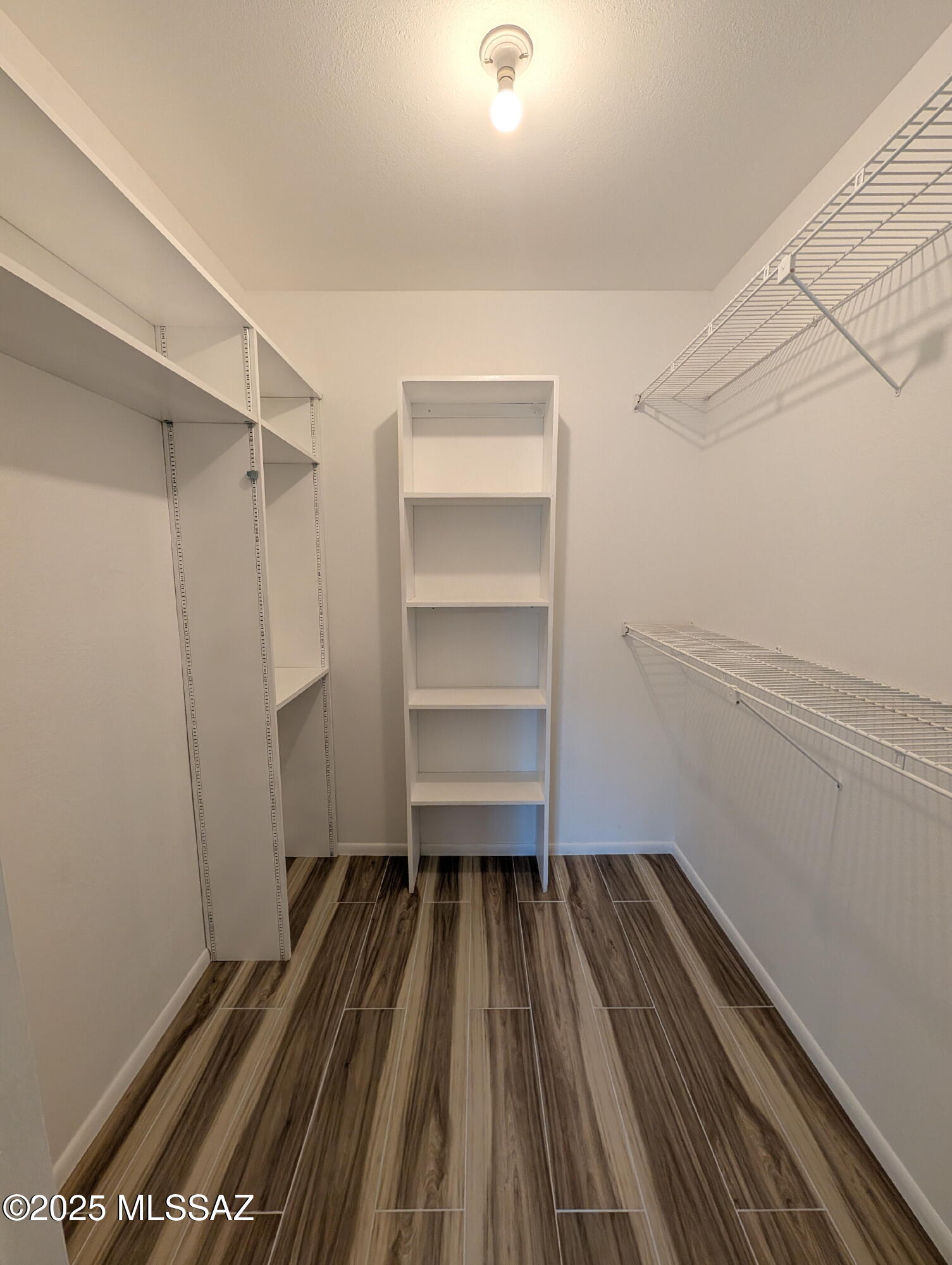 Pueblo Villas - Residential Lease