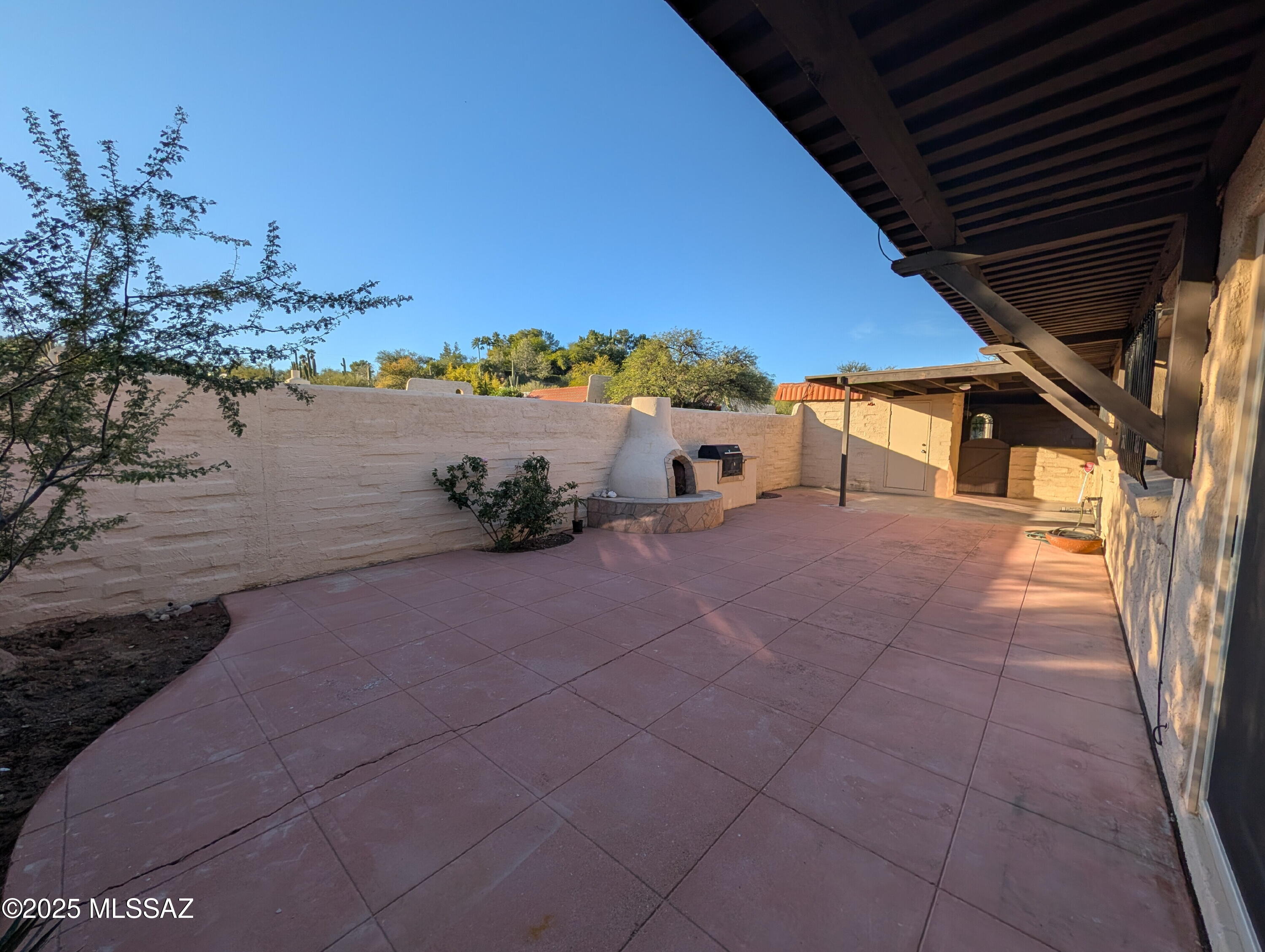 Pueblo Villas - Residential Lease