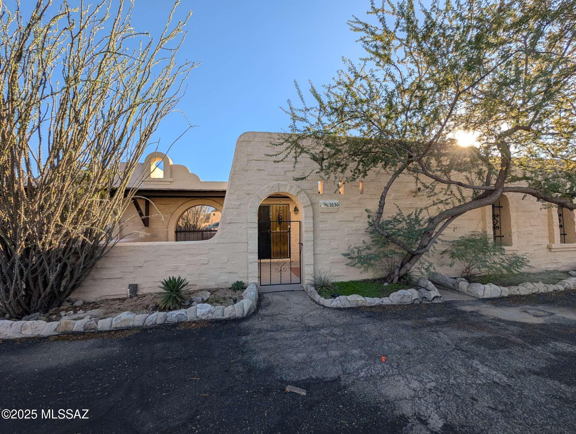 Pueblo Villas - Residential Lease