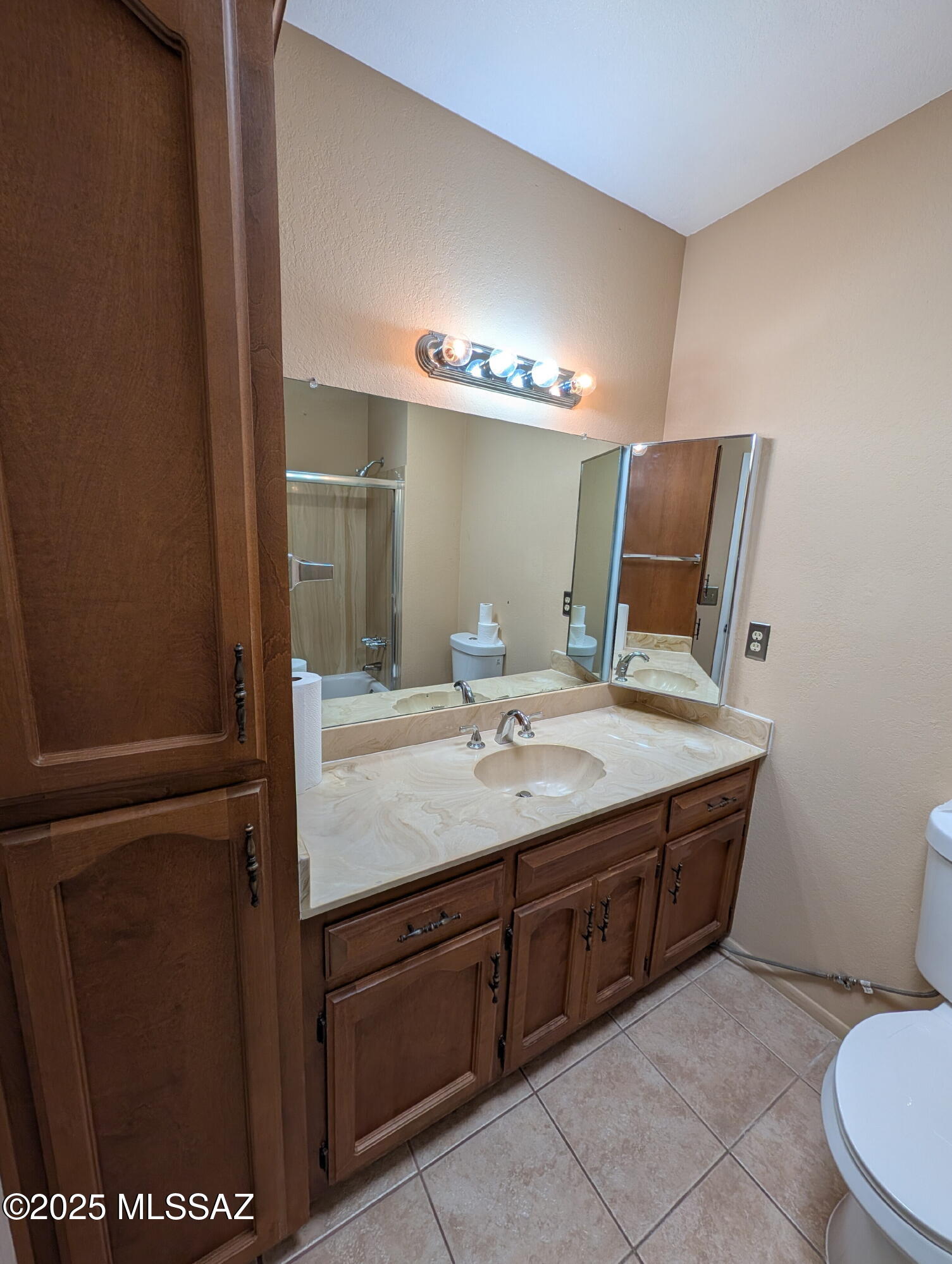 Pueblo Villas - Residential Lease