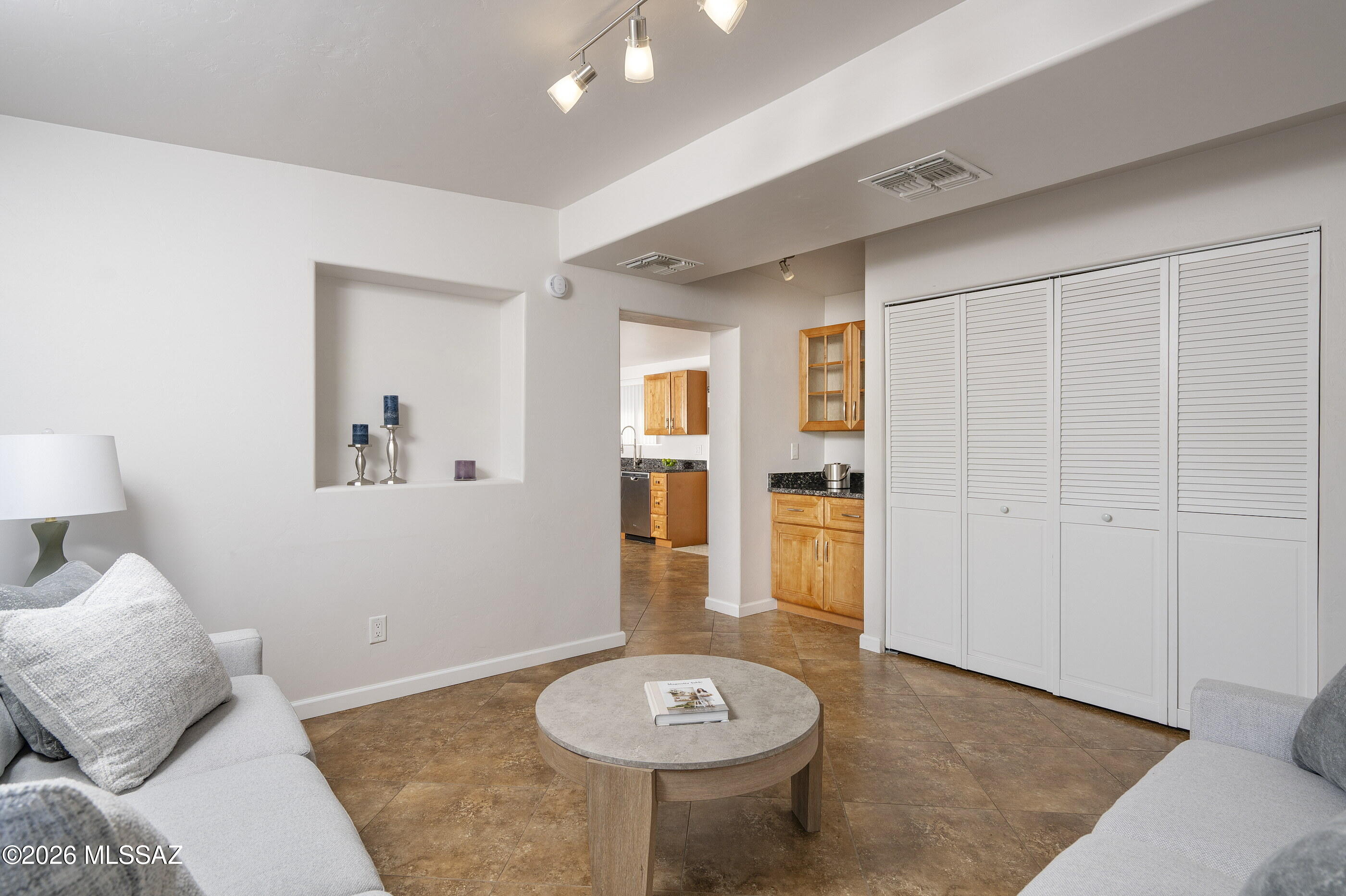 Mountain View Acre Farms - Residential