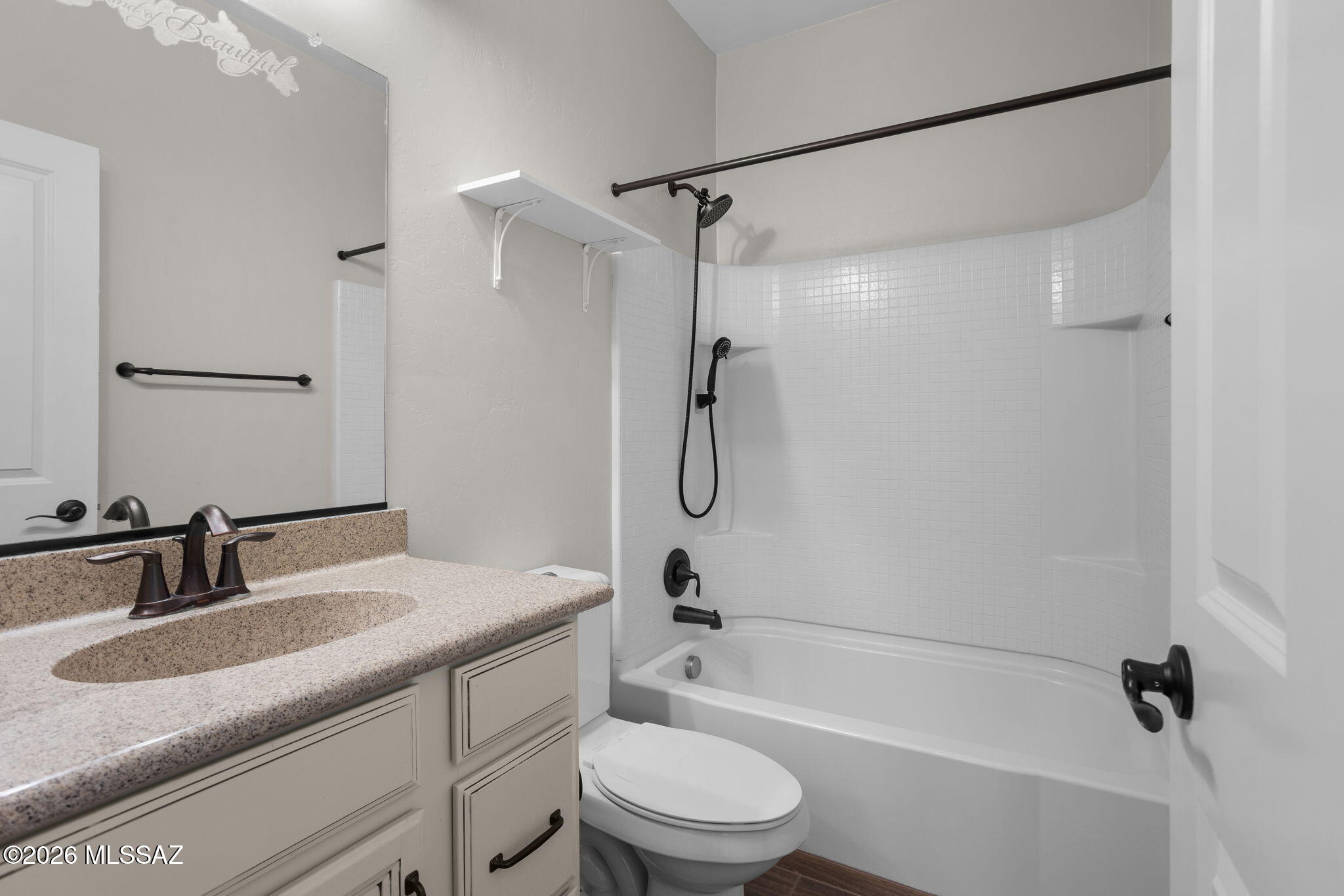Rancho De Plata SQ20132830156 - Residential